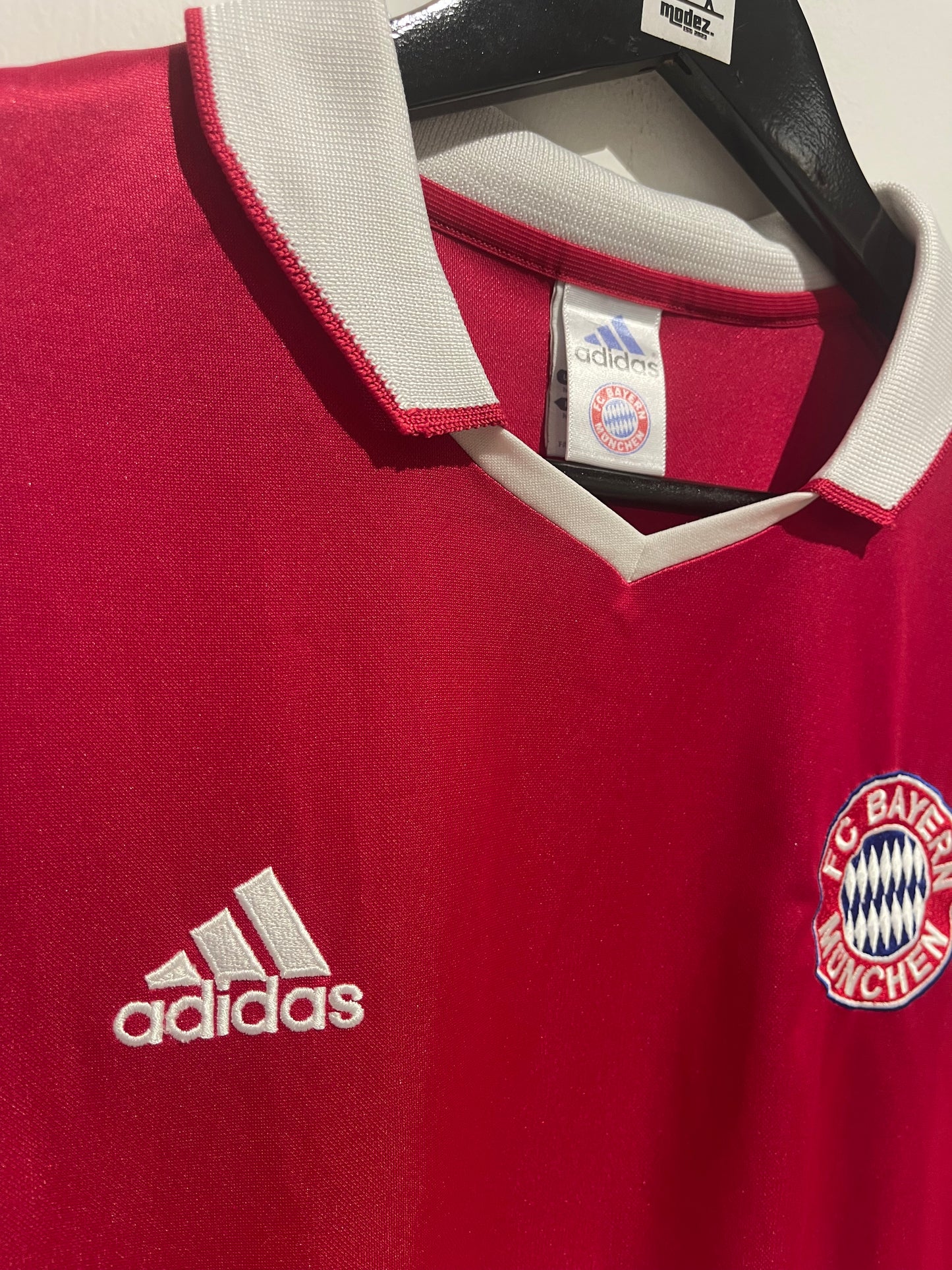 Bayern München 2003-05 Home Kit. (M).