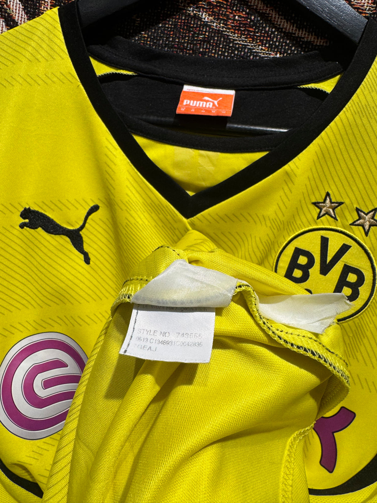 Borussia Dortmund 2013-14 Home Kit. (M) #17 Aubameyang.