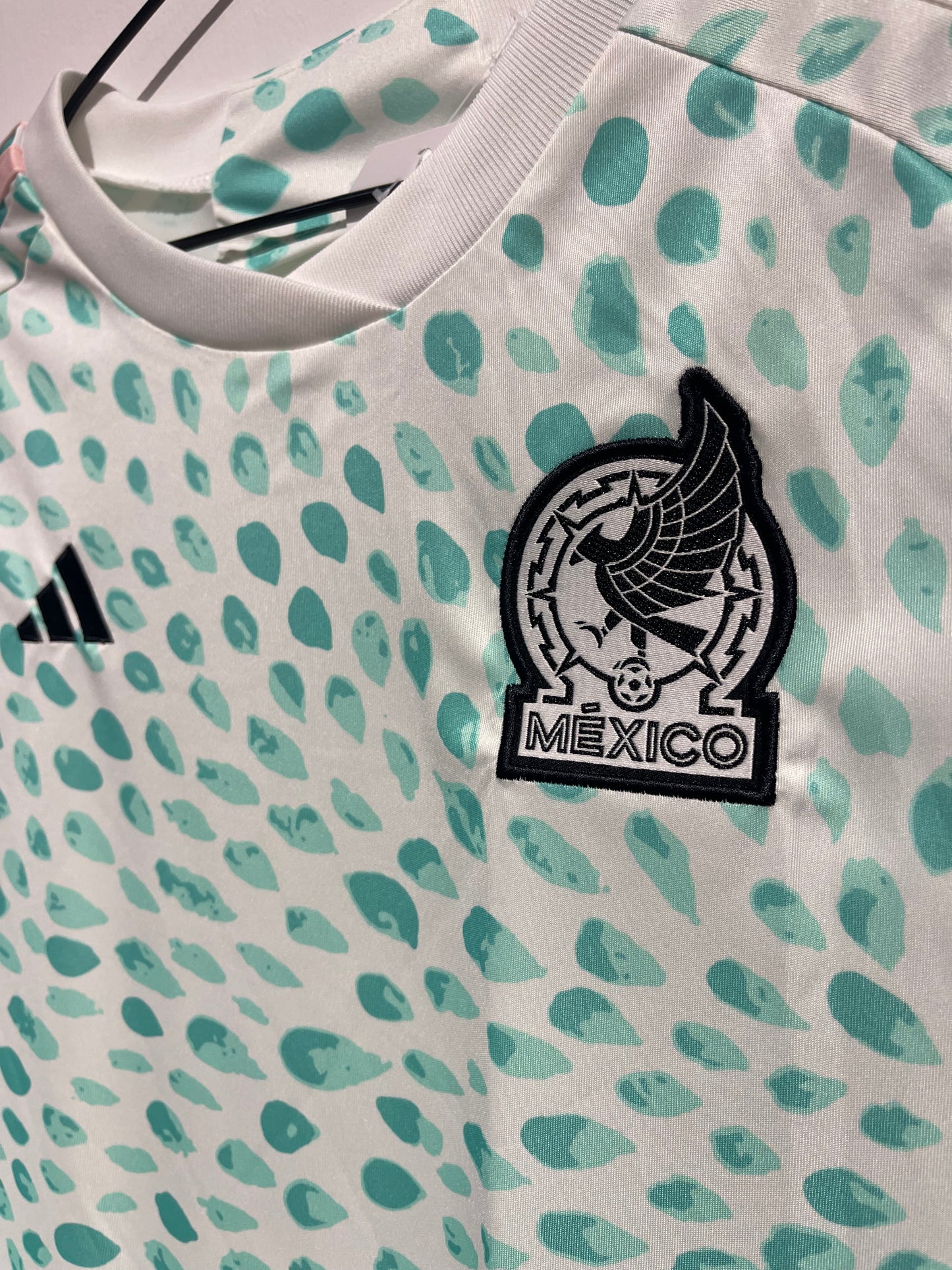 México 2024 Away Kit. (L)