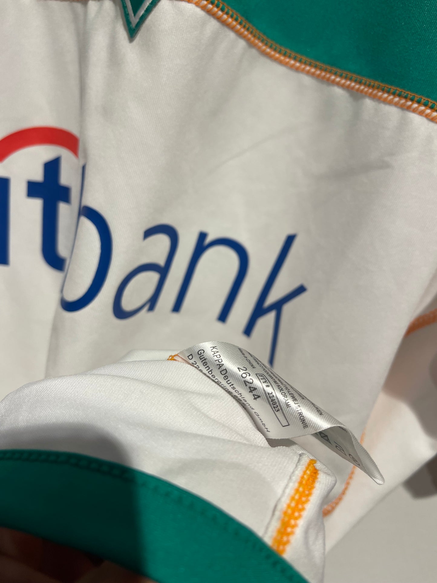 Werder Bremen 2008-09 Home Kit. #11 M. Özil (M).