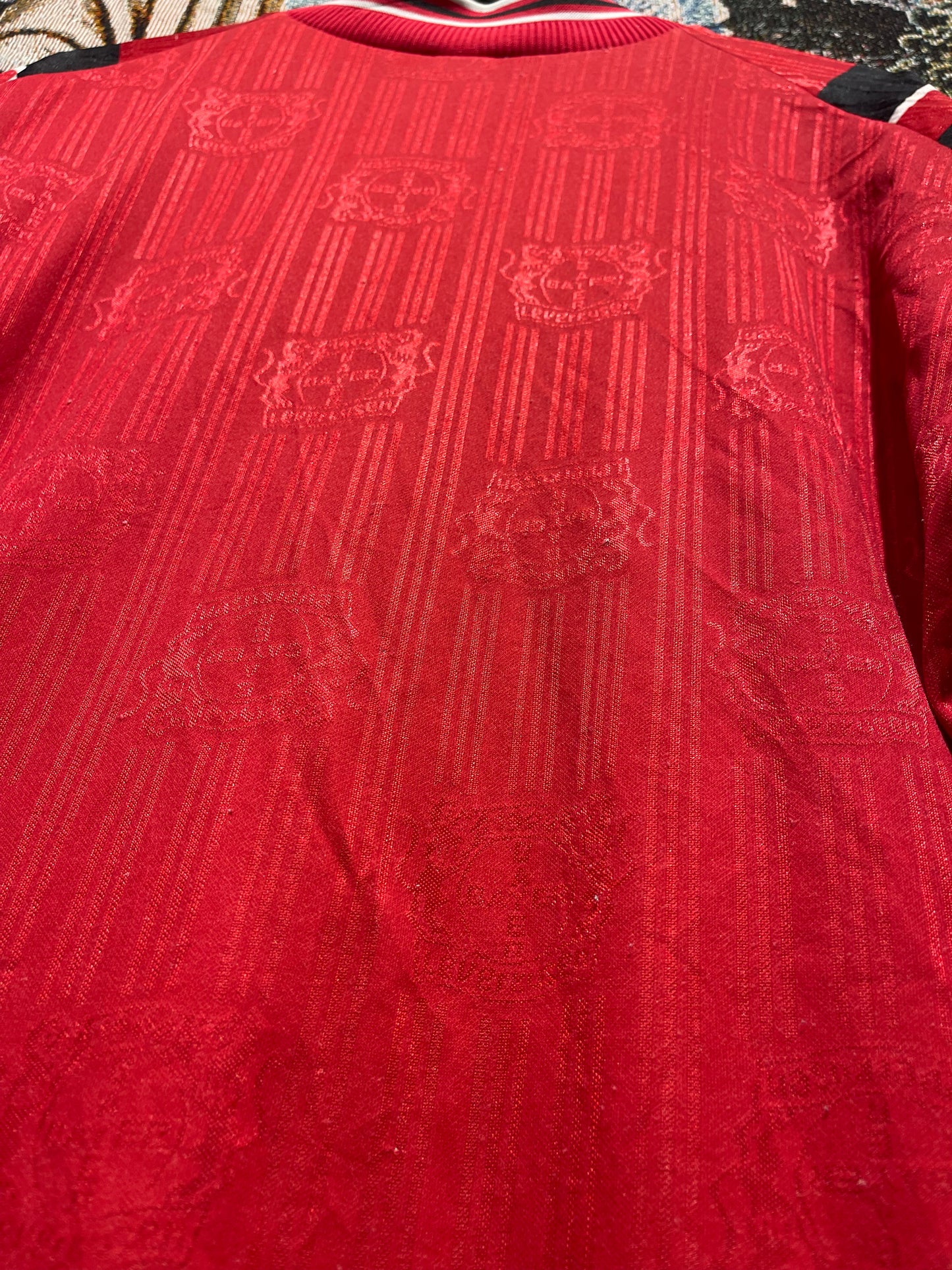 Bayer 04 Leverkusen 1997-98 Home Kit. (XL)