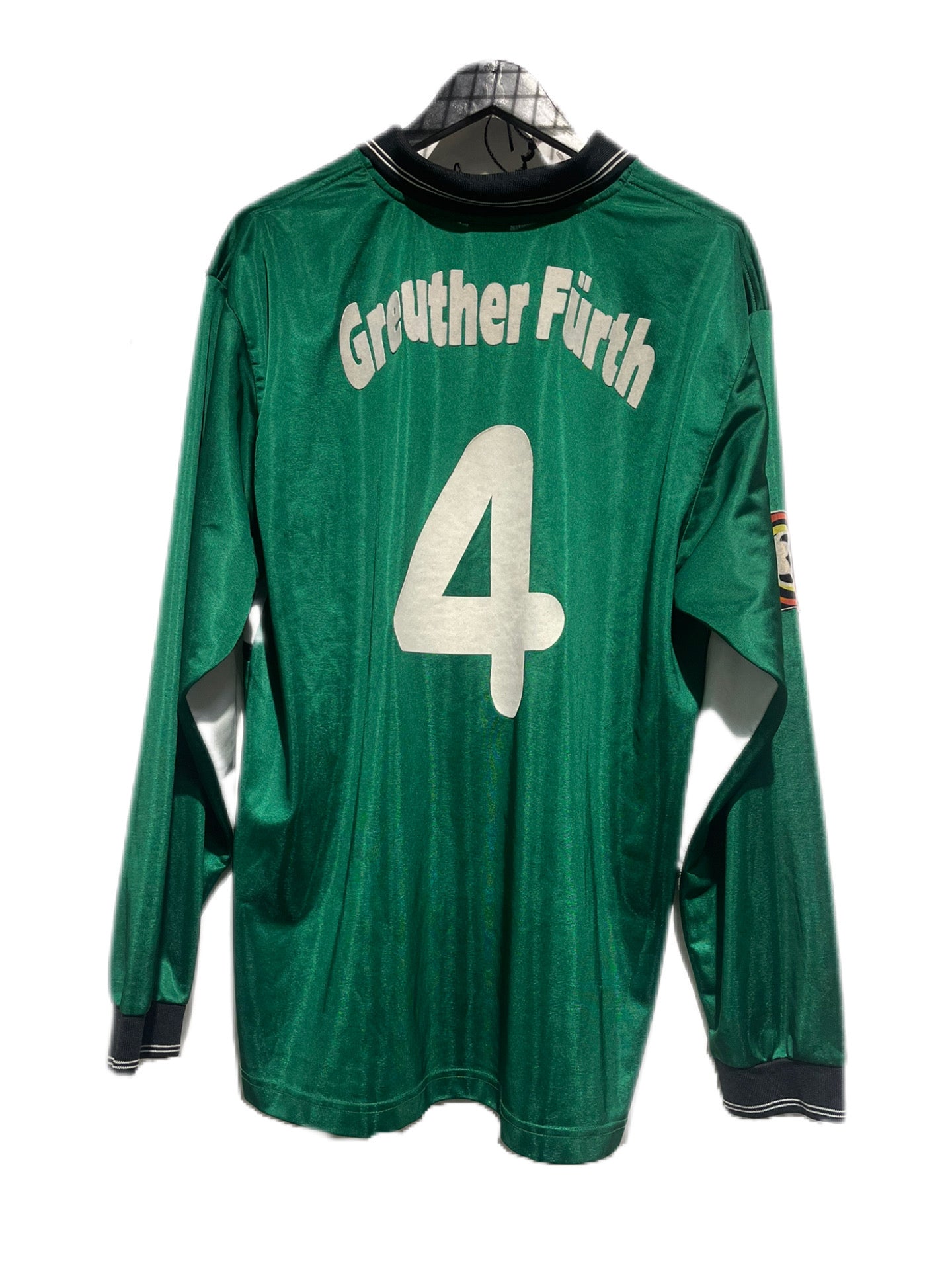Greuther Fürth 2001/2002 Away Kit. #4 (XL)