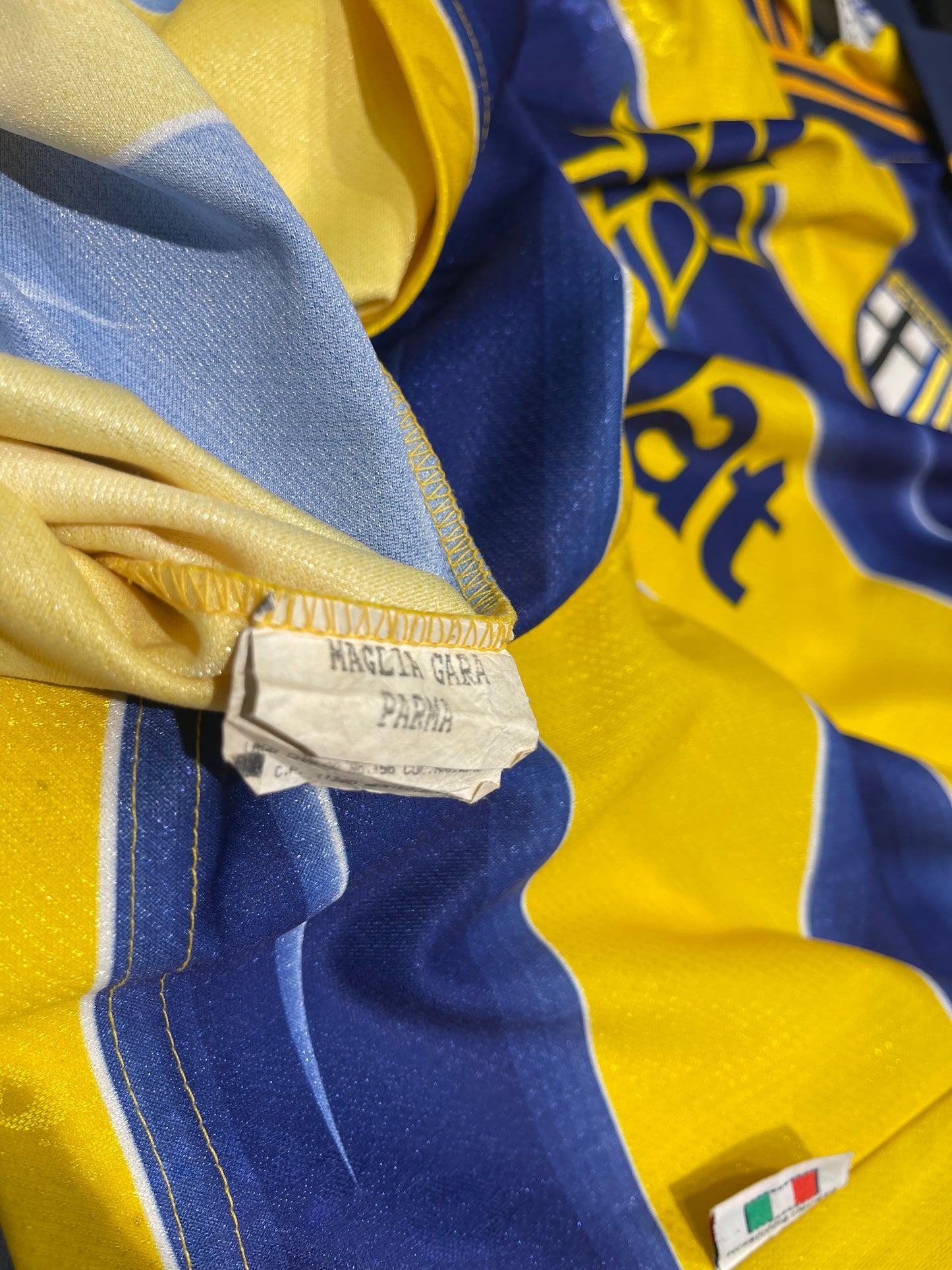 1998-1999 Parma AC Home Shirt - Buffon #1 - Lotto - Parmalat Sponsor (L)