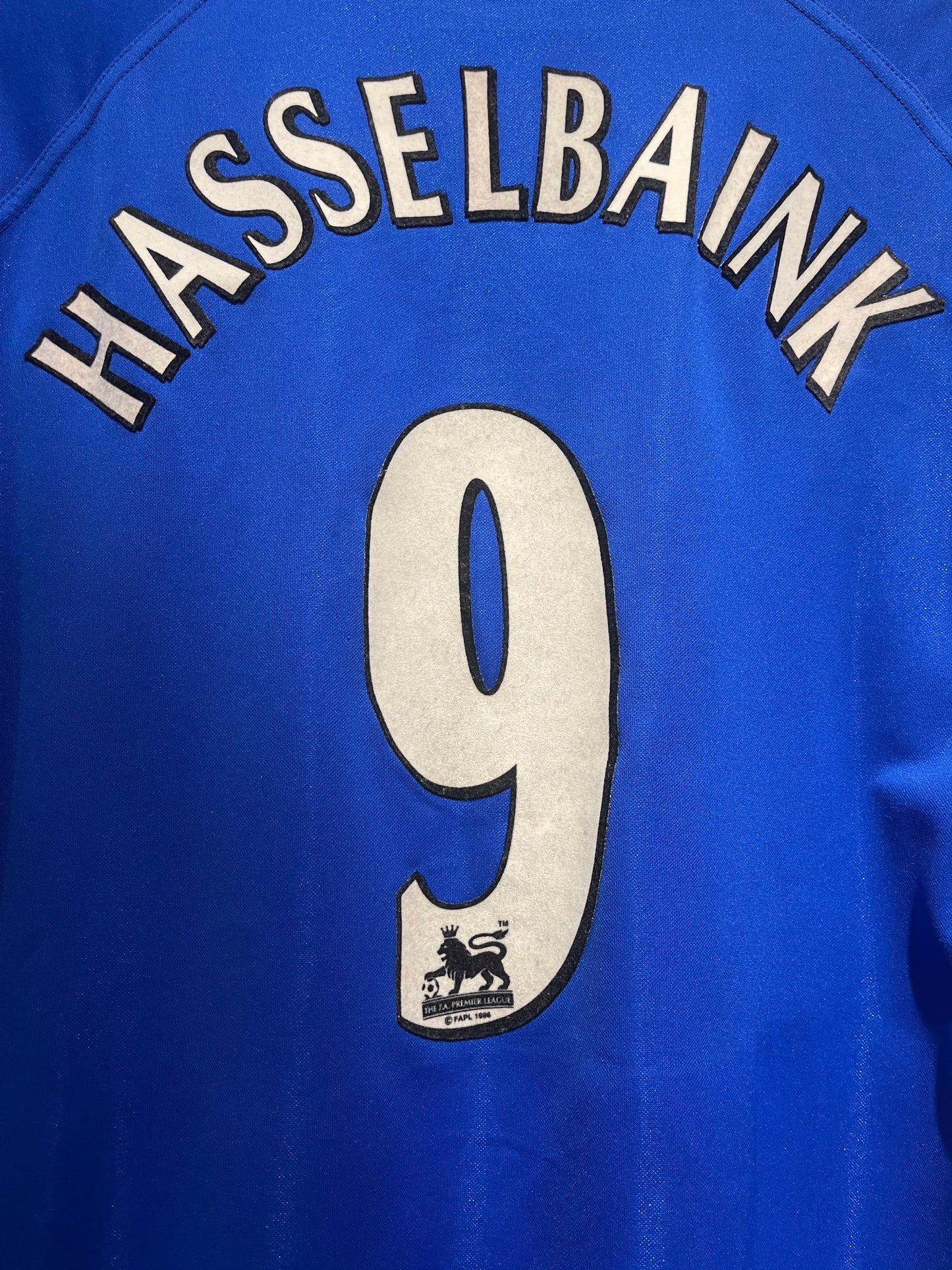 Chelsea 1999/2001 Home Kit. (#9 Hasselbaink) (L)