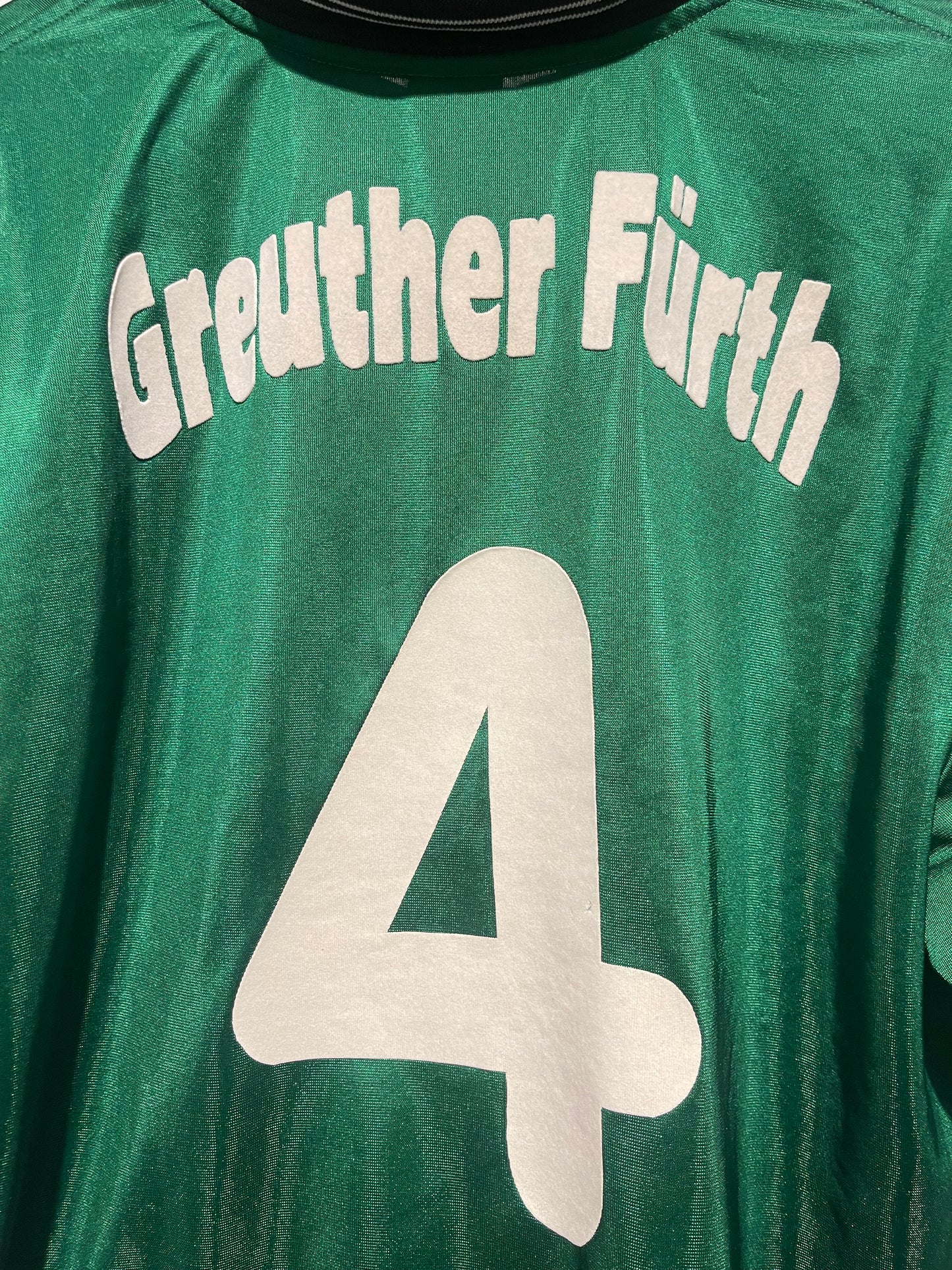 Greuther Fürth 2001/2002 Away Kit. #4 (XL)