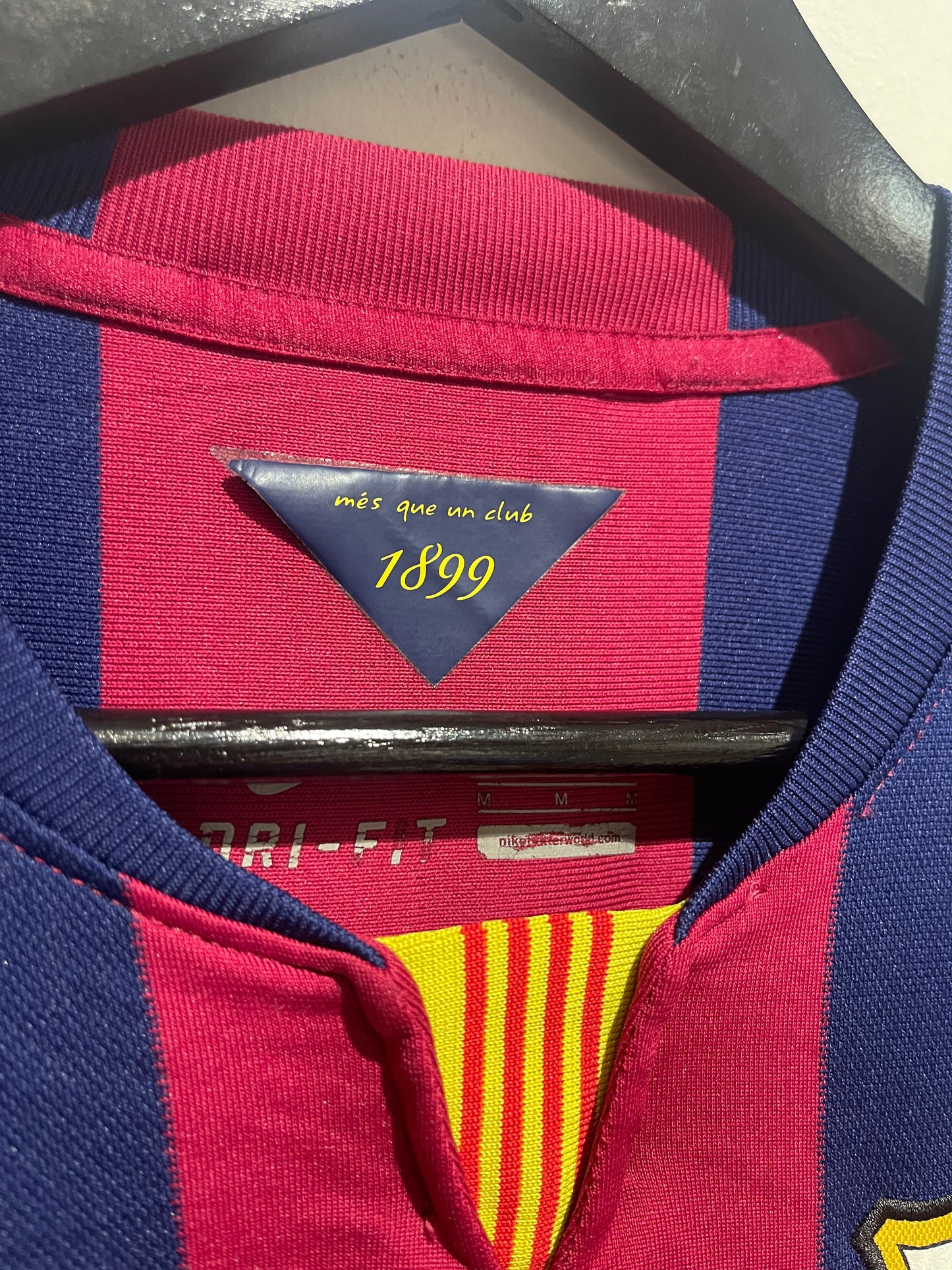 FC Barcelona 2014-15 Home Kit. #9 Suarez (M)