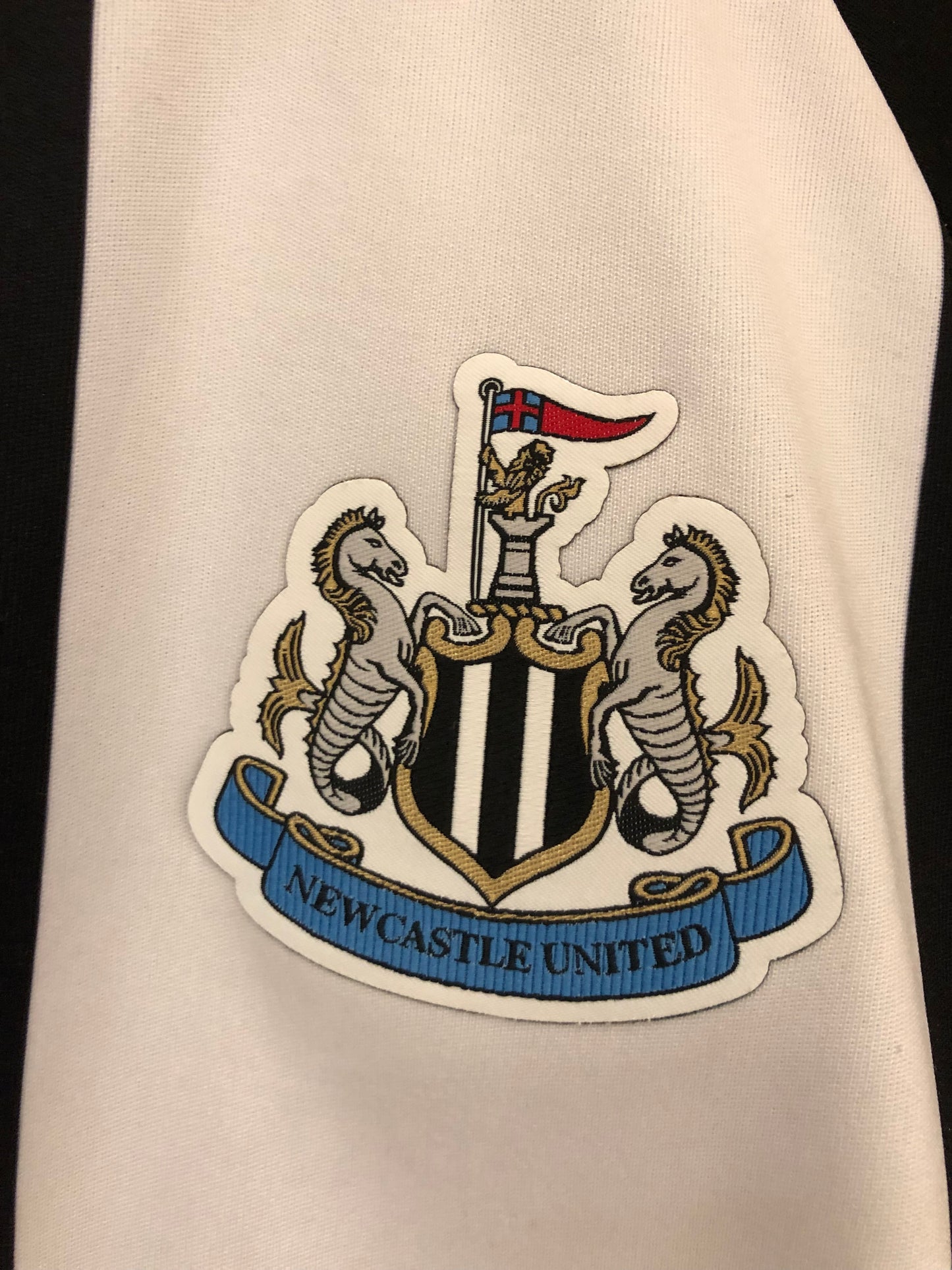 Newcastle United 2021-22 Home Kit. #10 Saint-Maximin (XL)