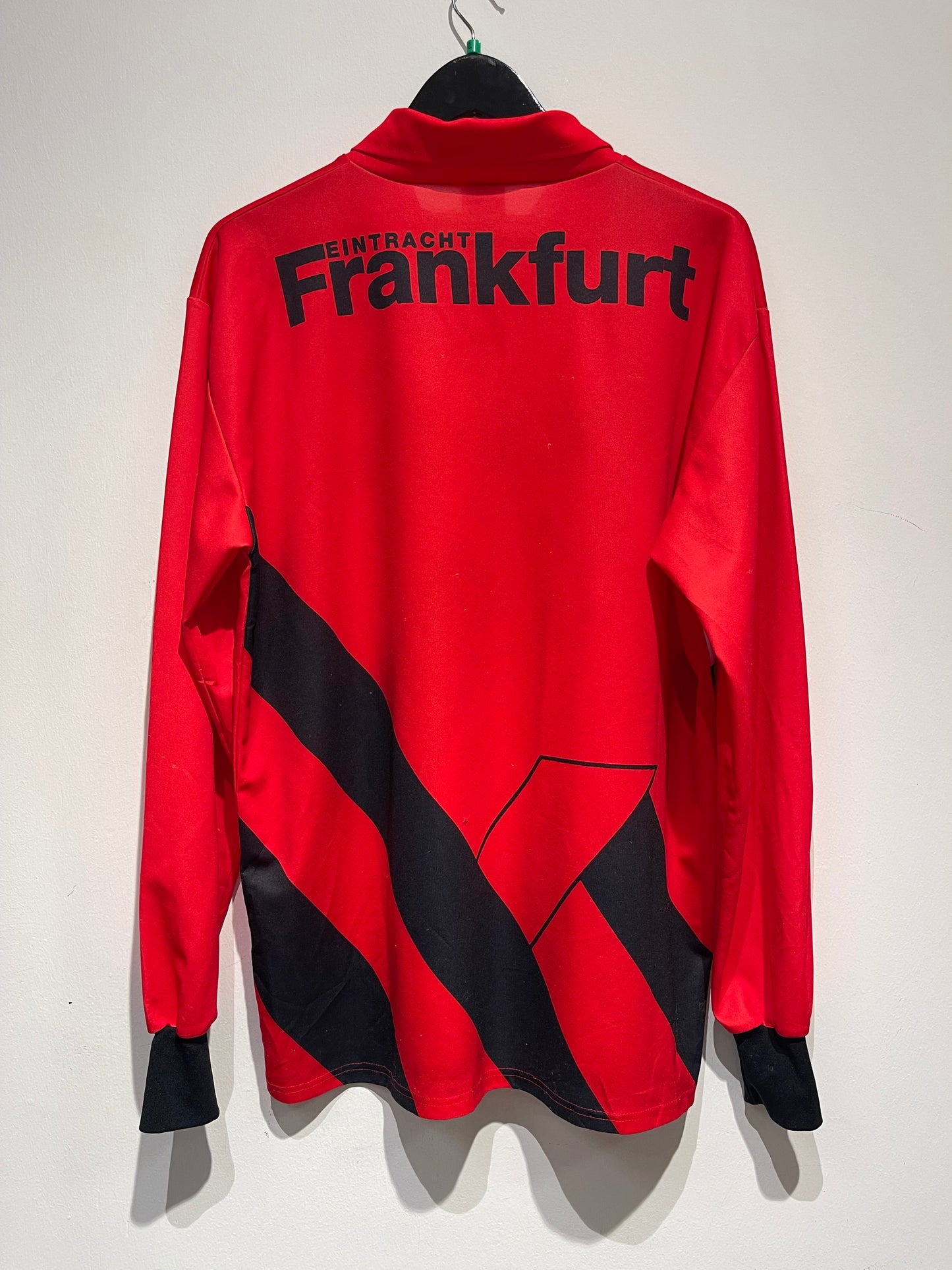 Eintracht Frankfurt 1993-95 Home Kit. (XL)