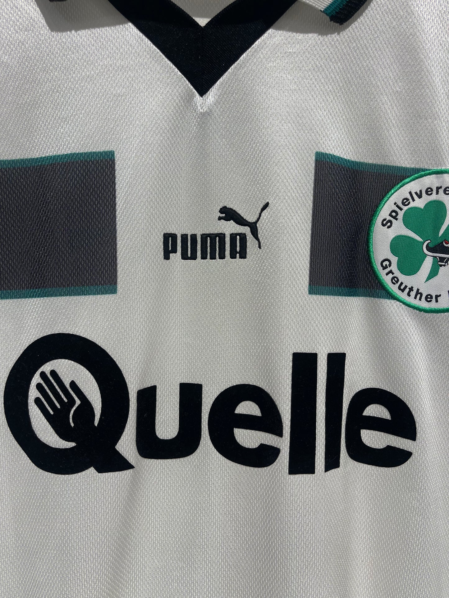 Greuther Fürth 1998-99 Home Kit. (XXL)
