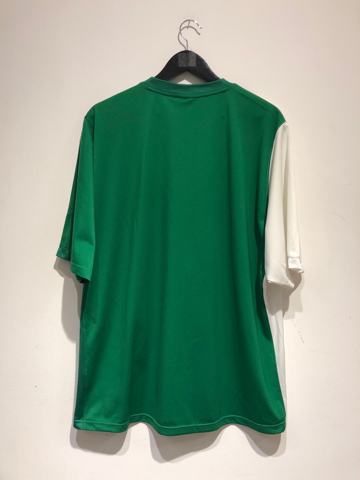 VFL Wolfsburg 2006-07 Home Kit. (2XL)