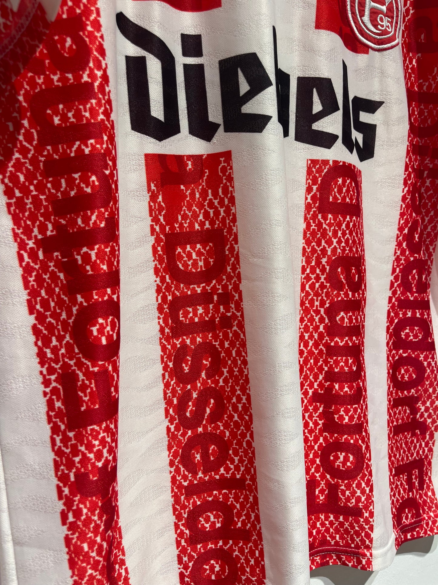1995-1996 Fortuna Düsseldorf Home Shirt - Umbro - Diebels Sponsor (M)