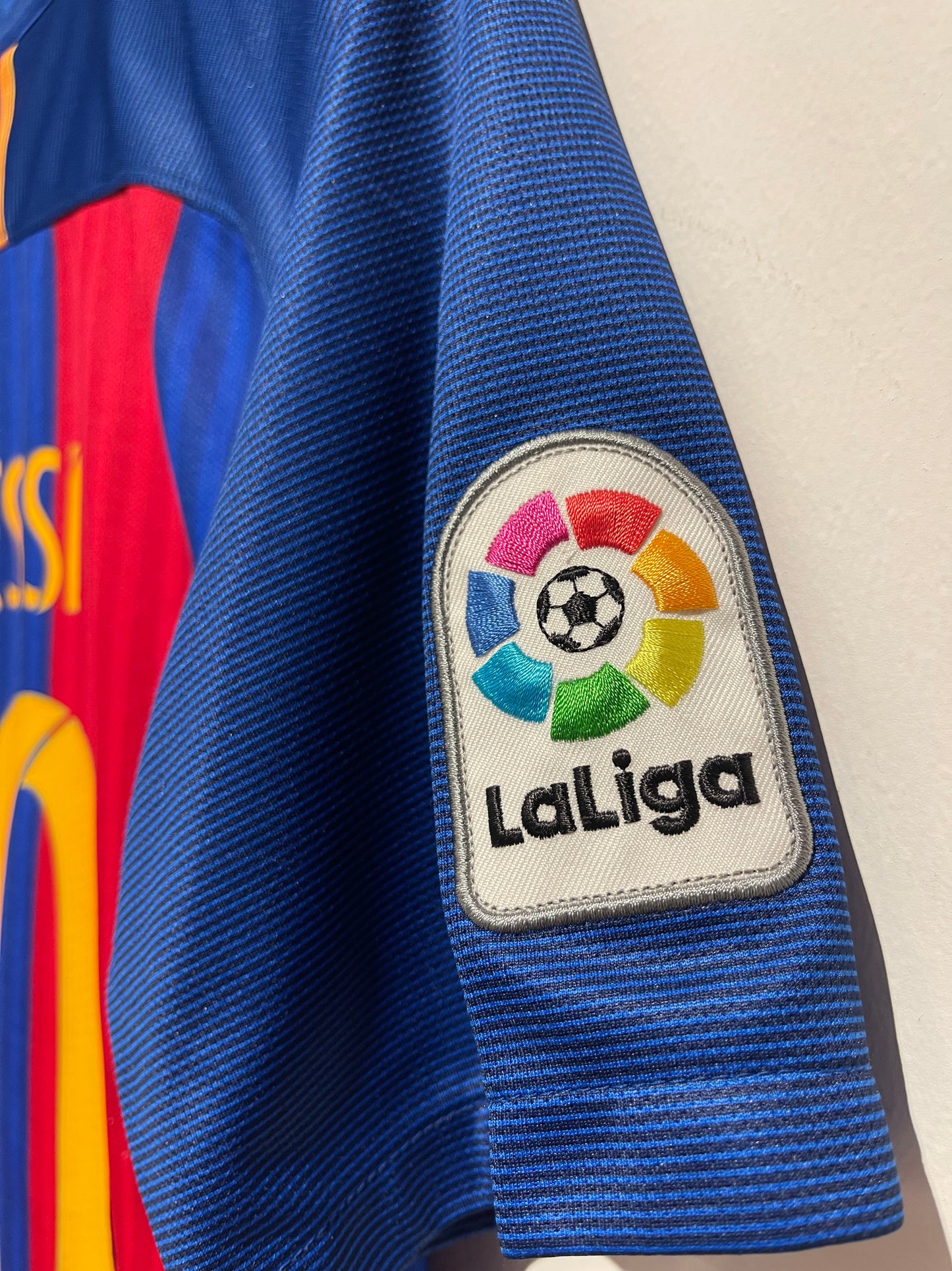 FC Barcelona 2016-17 Home Kit. #10 Messi (M)