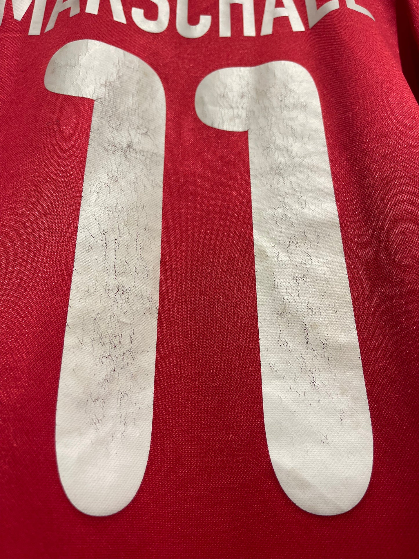 1. FC Kaiserslautern 2000/01 Home Kit. (Matchworn #11 O. Marschall) (XL).