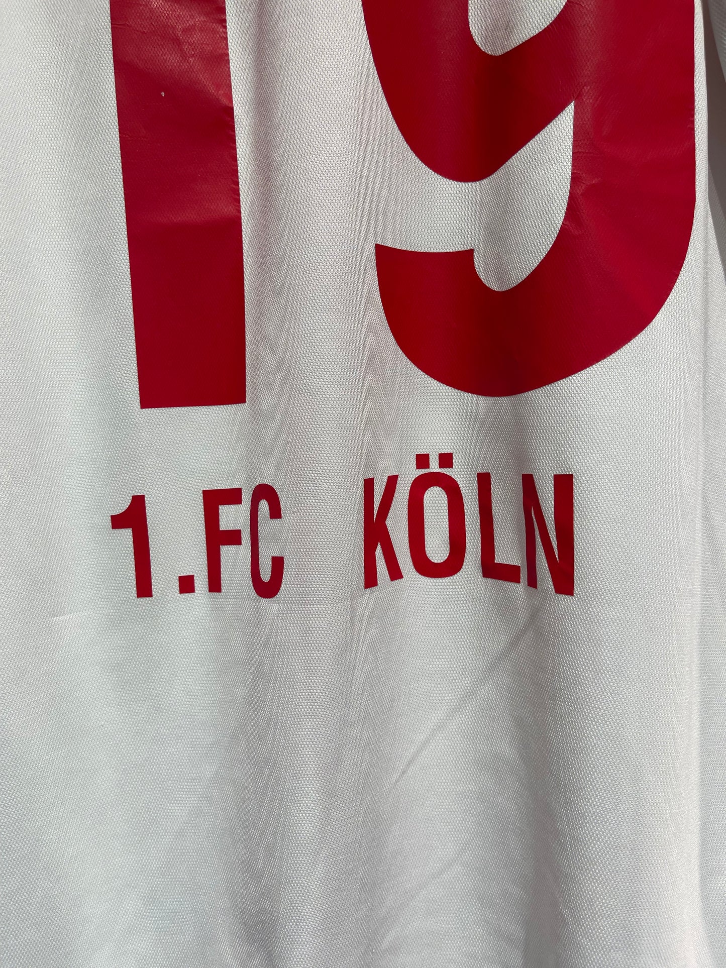 1. FC Köln 2020/21 Home Kit. (XL) #19 Kingsley Ehizibue