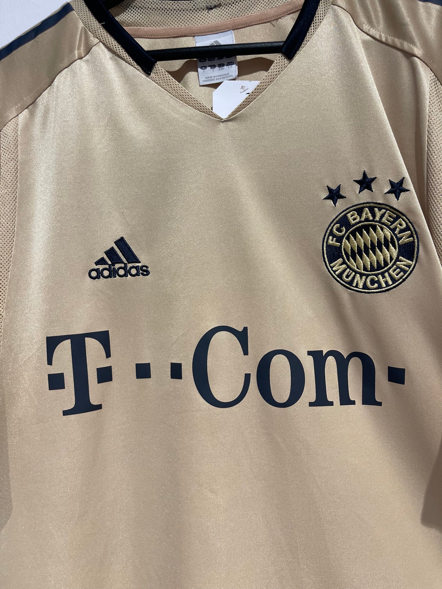 2003-2004 FC Bayern Munich Third Shirt - T-Com Sponsor (L)