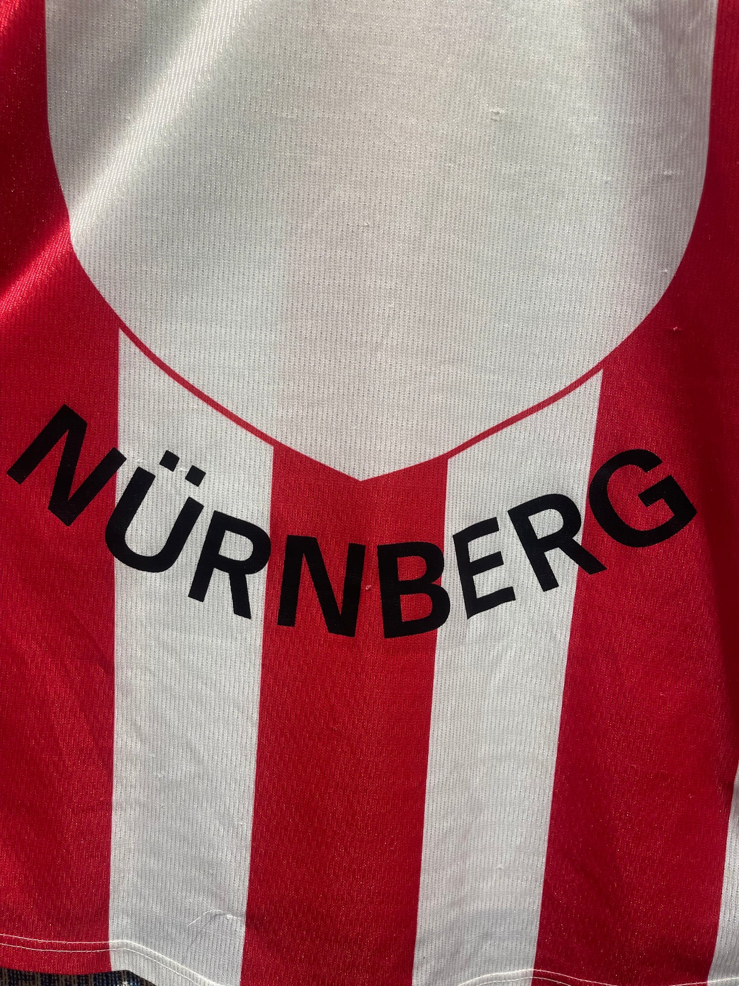 1. FC Nürnberg 1998-00 Away Kit.(M) (Signed)