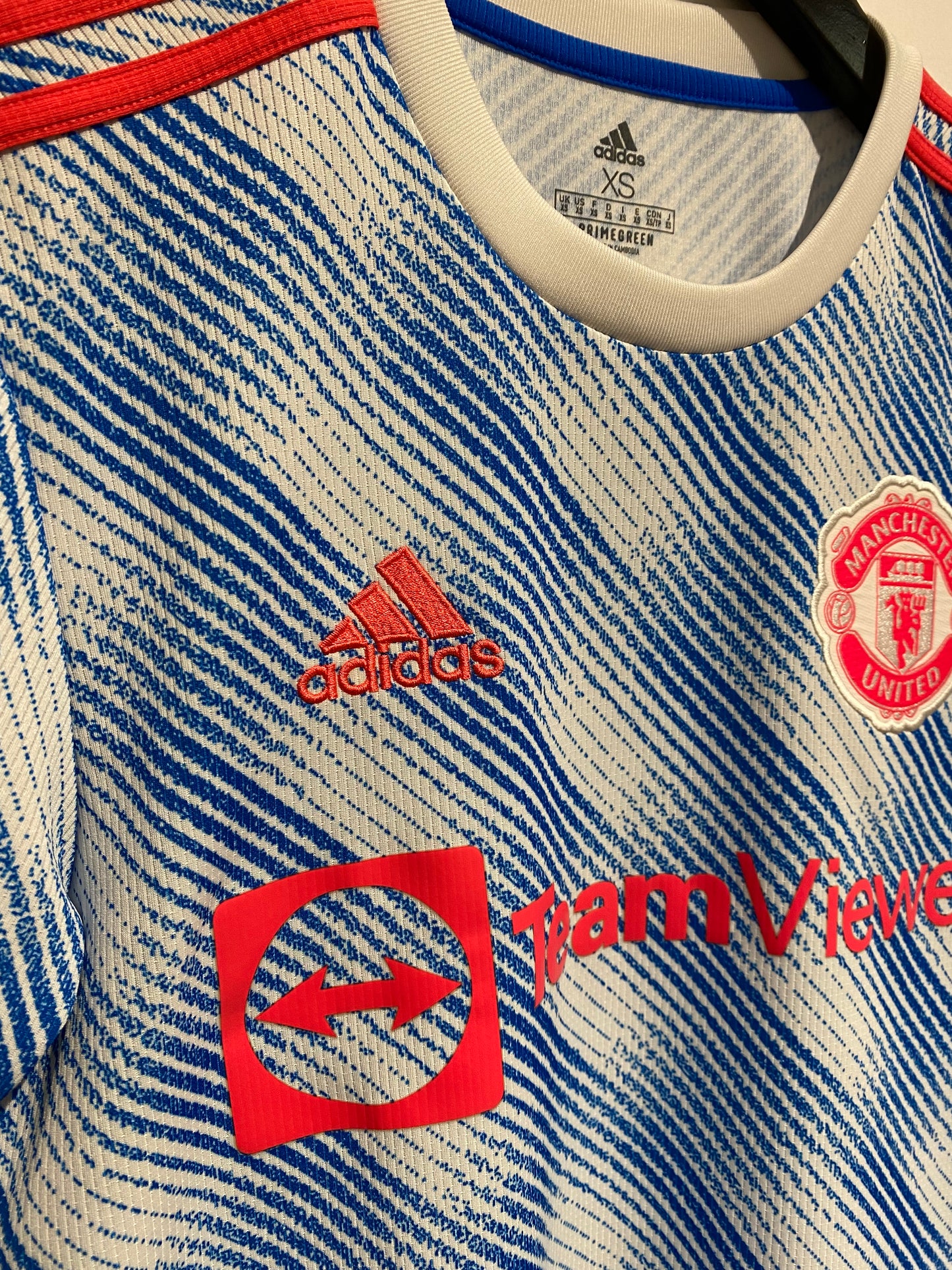 Manu 2021/2022 Away Kit. (XS)