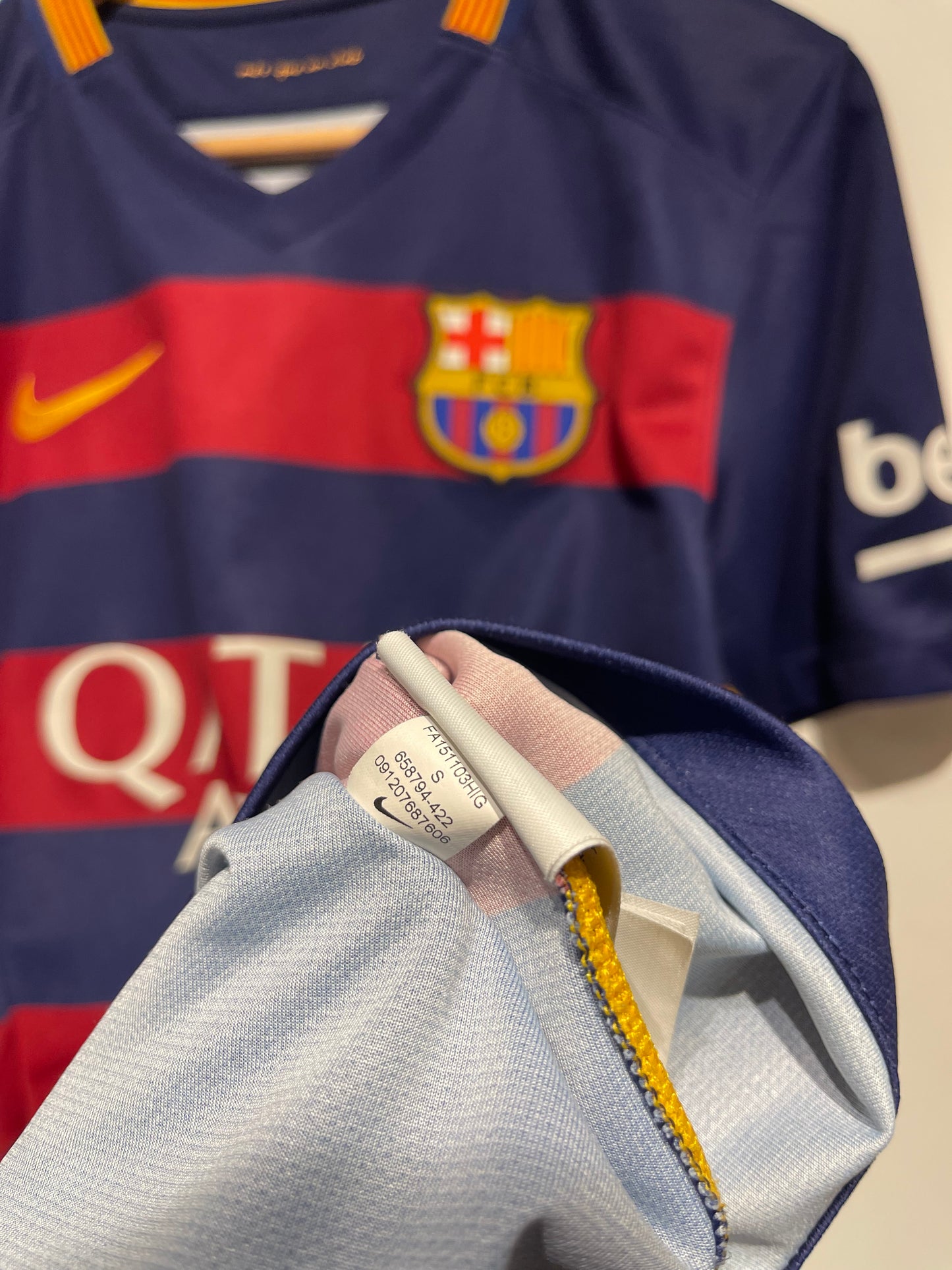 FC Barcelona 2015-16 Home Kit. #10 Messi (S)