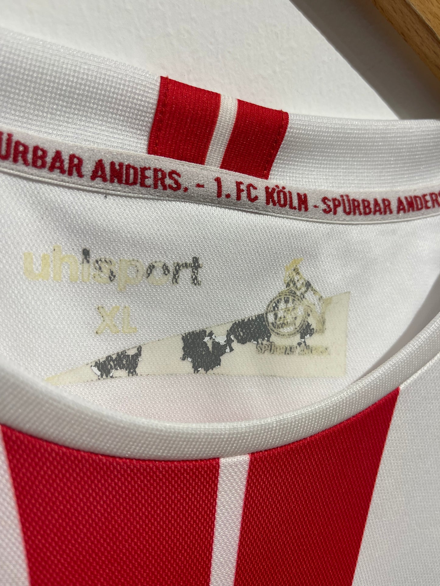 1. FC Köln 2020/21 Home Kit. (XL) #19 Kingsley Ehizibue