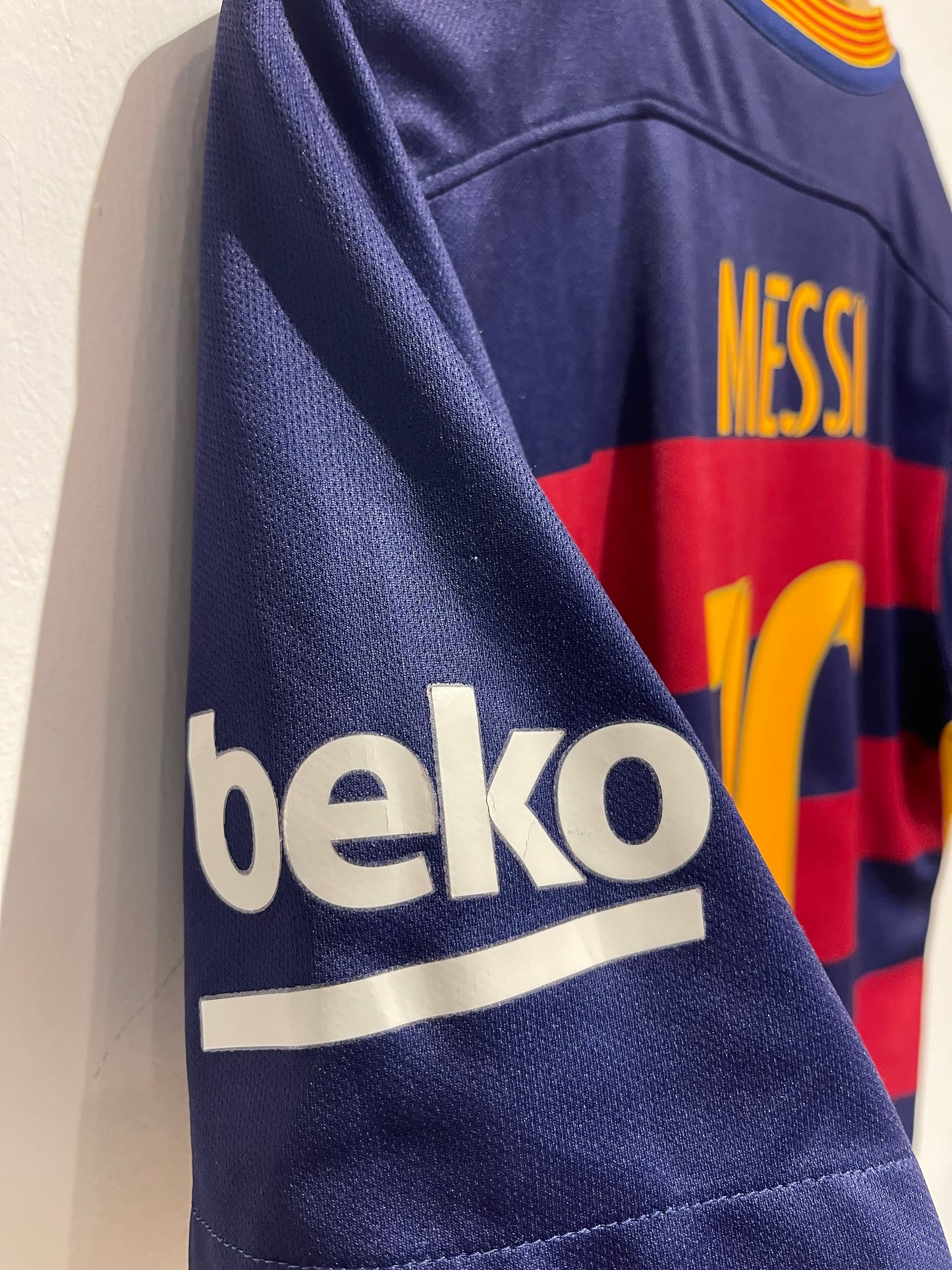 FC Barcelona 2015-16 Home Kit. #10 Messi (S)