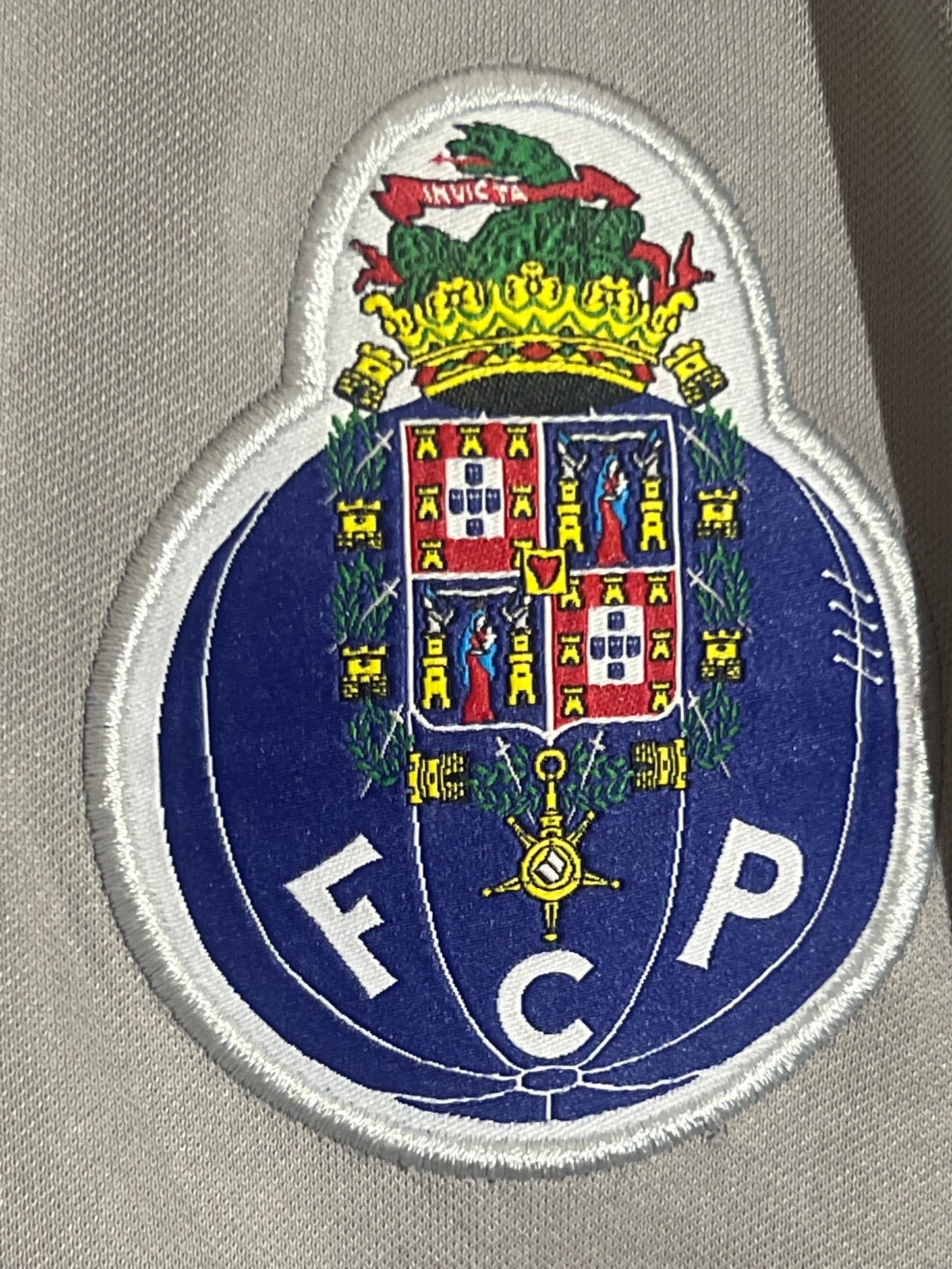 Porto 2001/2002 Away Kit (L)