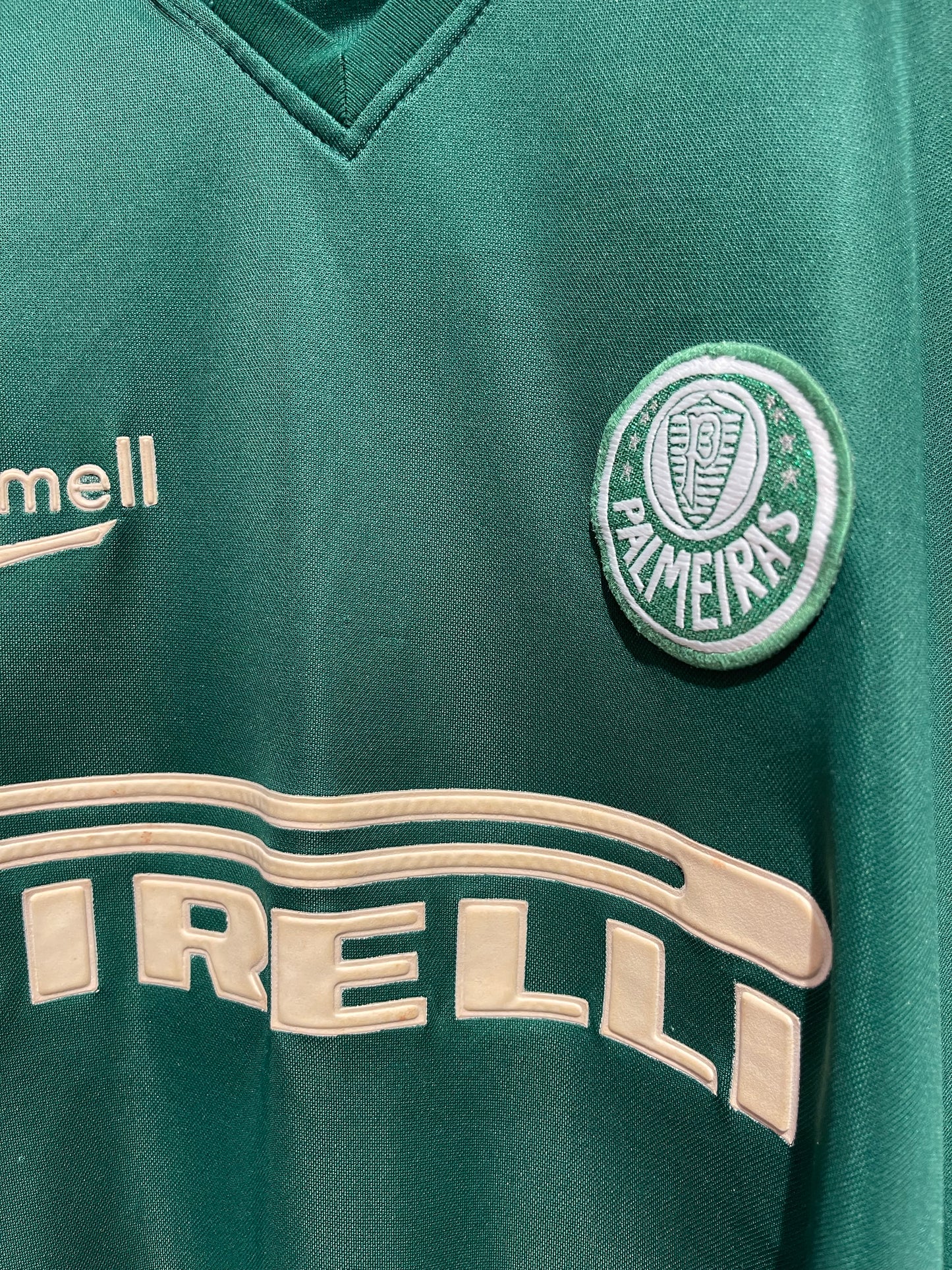 Palmeiras 2002 Home Kit. (XL)