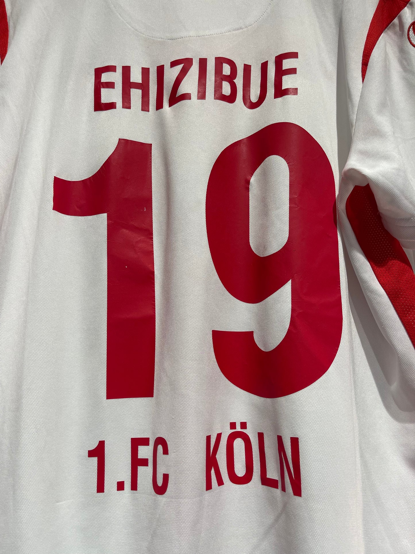1. FC Köln 2020/21 Home Kit. (XL) #19 Kingsley Ehizibue