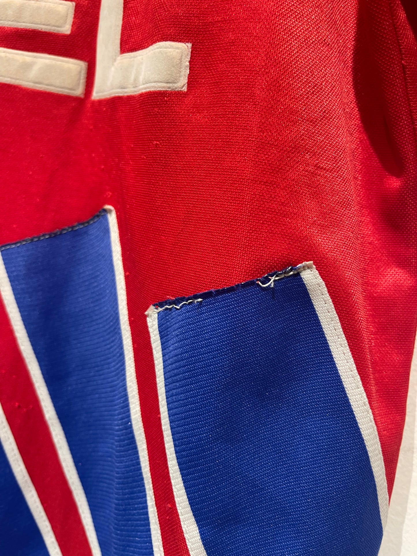 Bayern München 1993-95 Home Kit. (M).