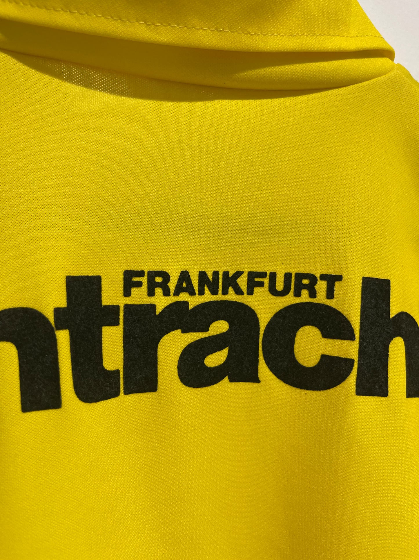 Eintracht Frankfurt 1993/1996 Away Kit. (S/M)