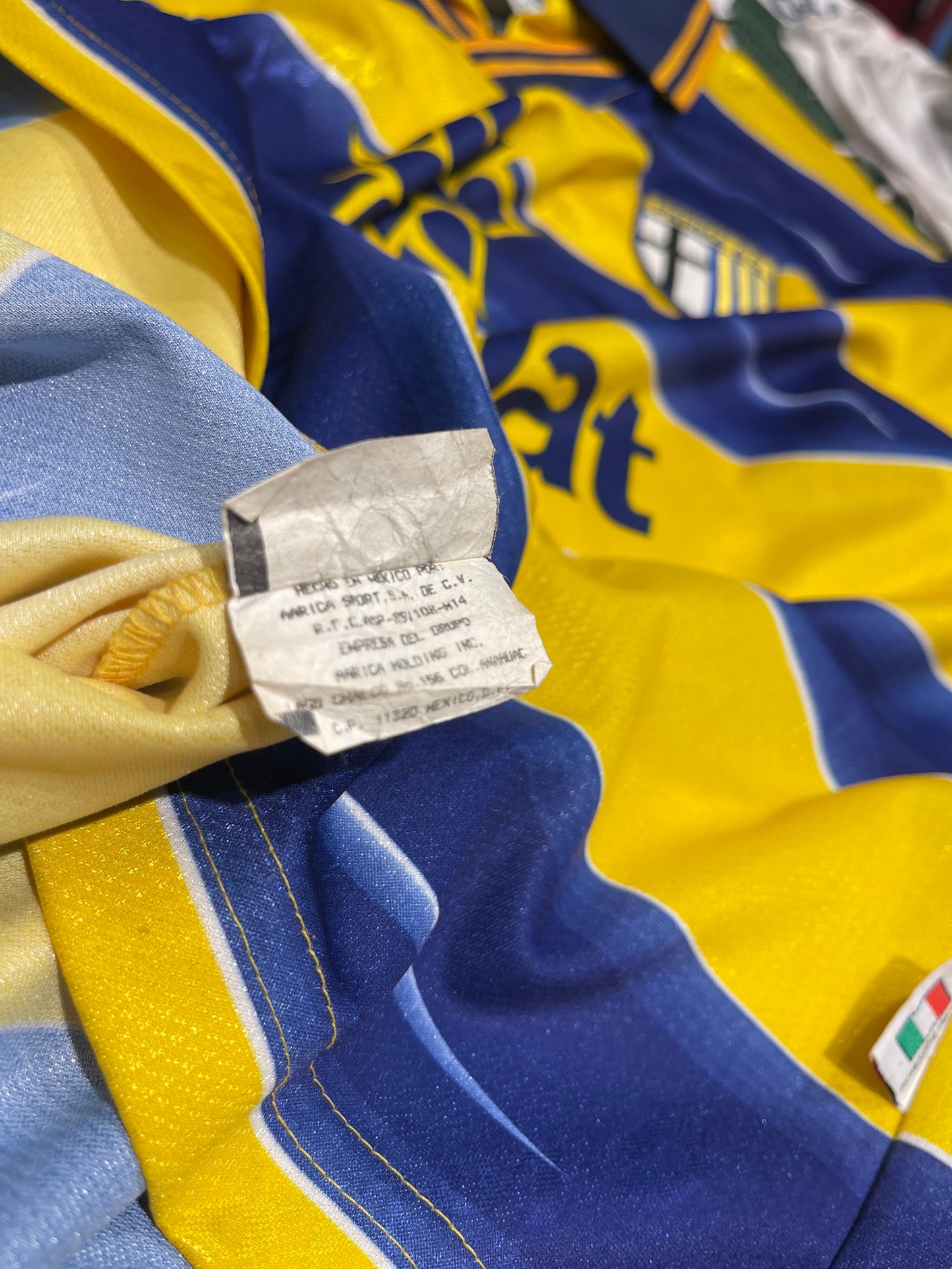 1998-1999 Parma AC Home Shirt - Buffon #1 - Lotto - Parmalat Sponsor (L)