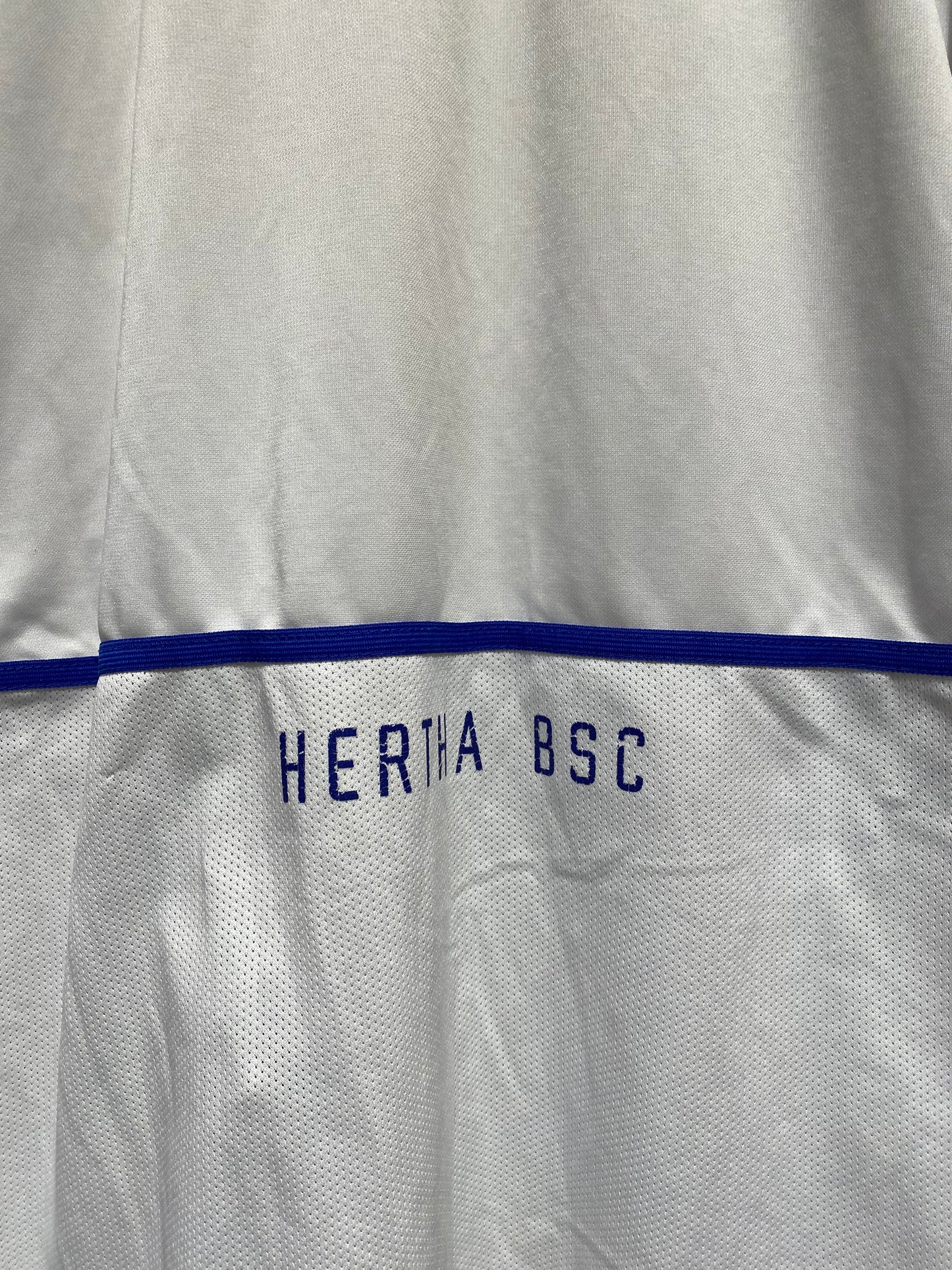 Hertha Berlin 2002/2003 Away Kit.(XXL)