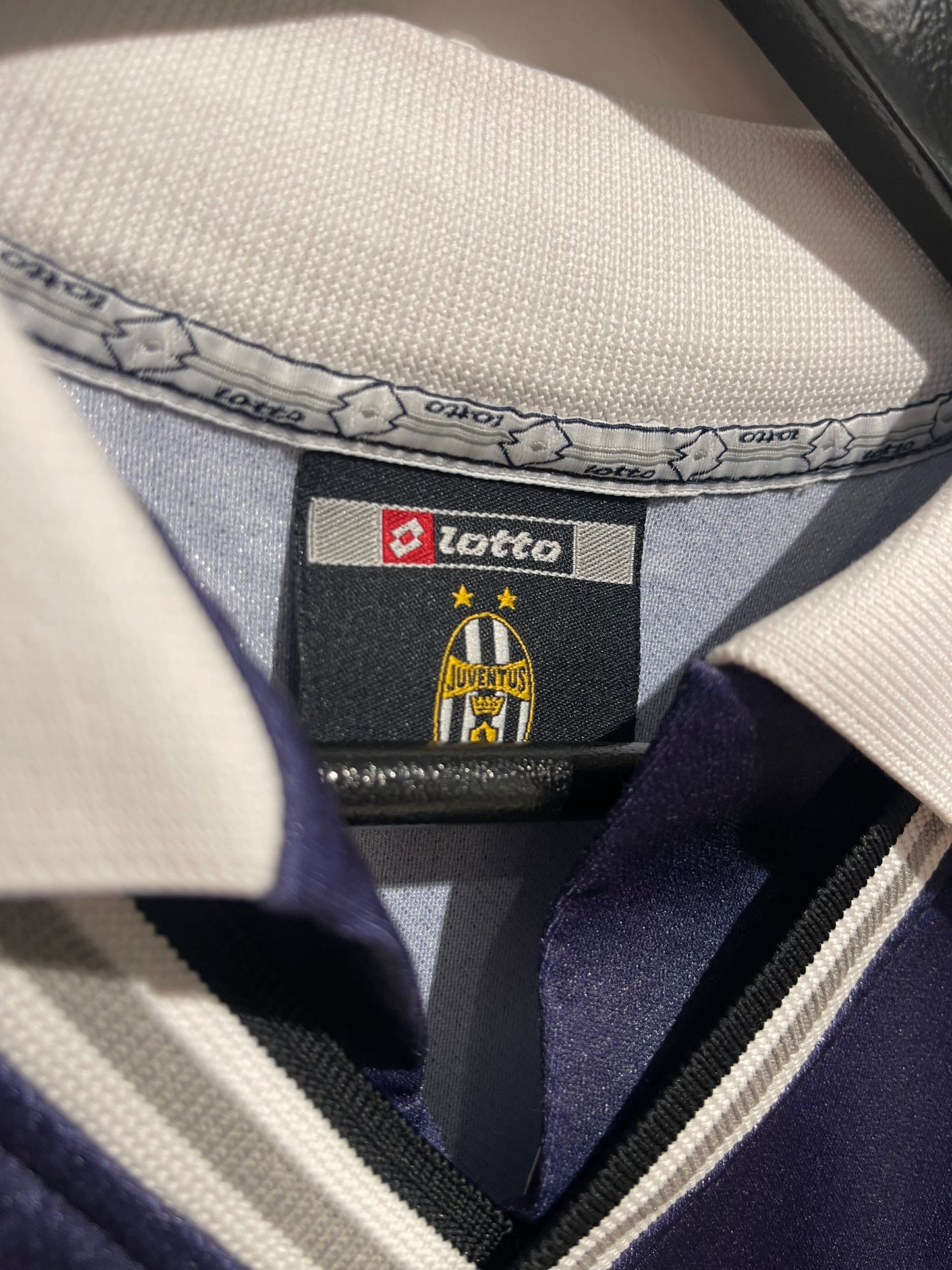 1999-2000 Juventus Away Shirt - Lotto - Tele+ Sponsor