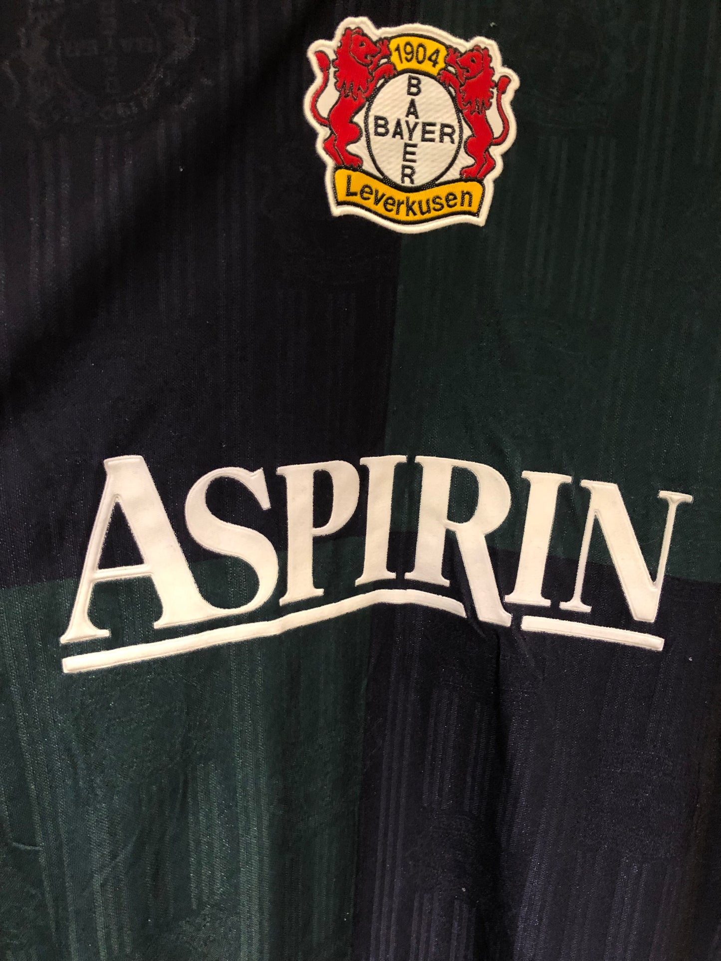 Bayer Leverkusen 1997-98 Away Kit. (XL/2XL)