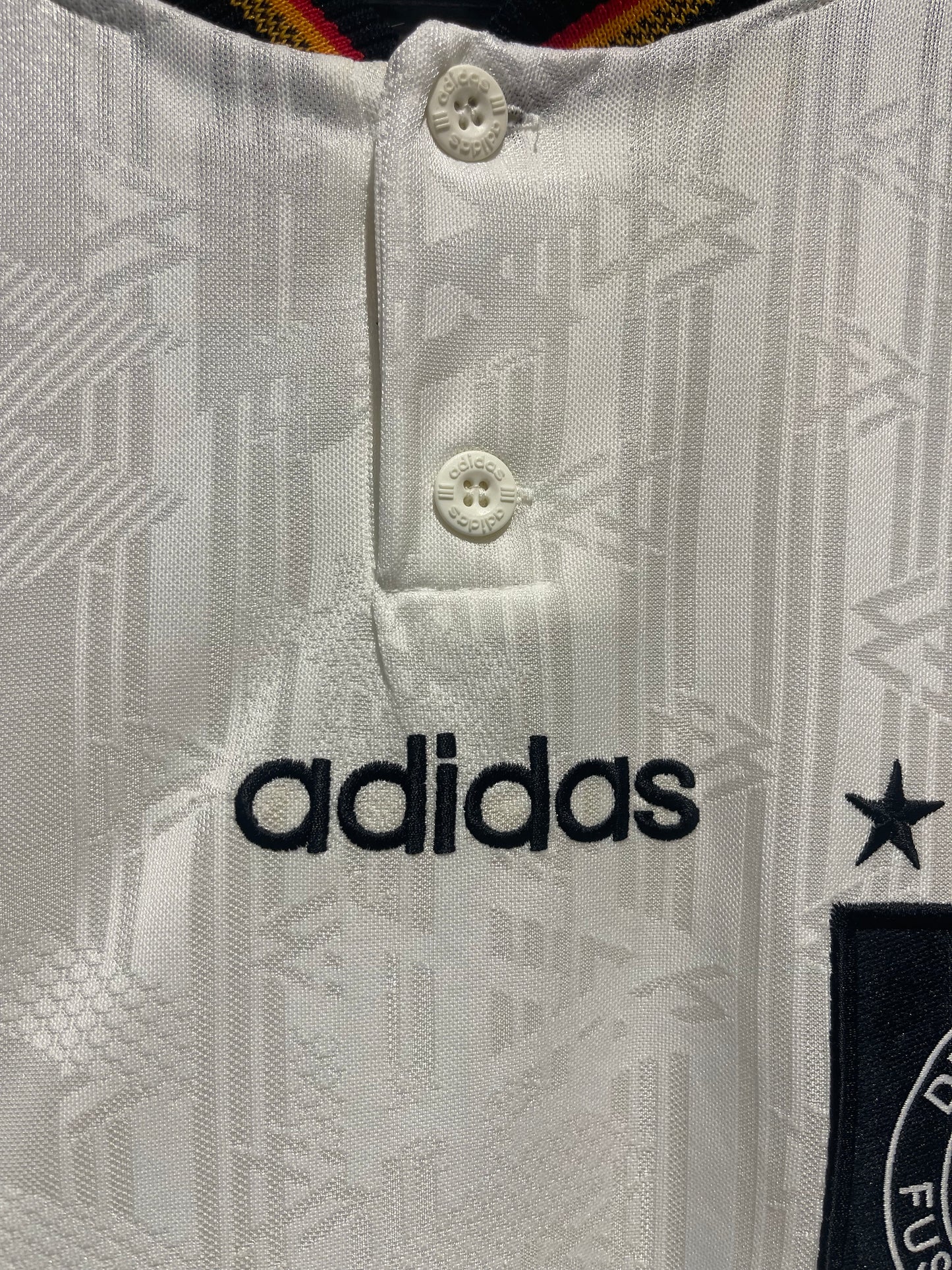 Deutschland 1996 Home Kit. (XL)