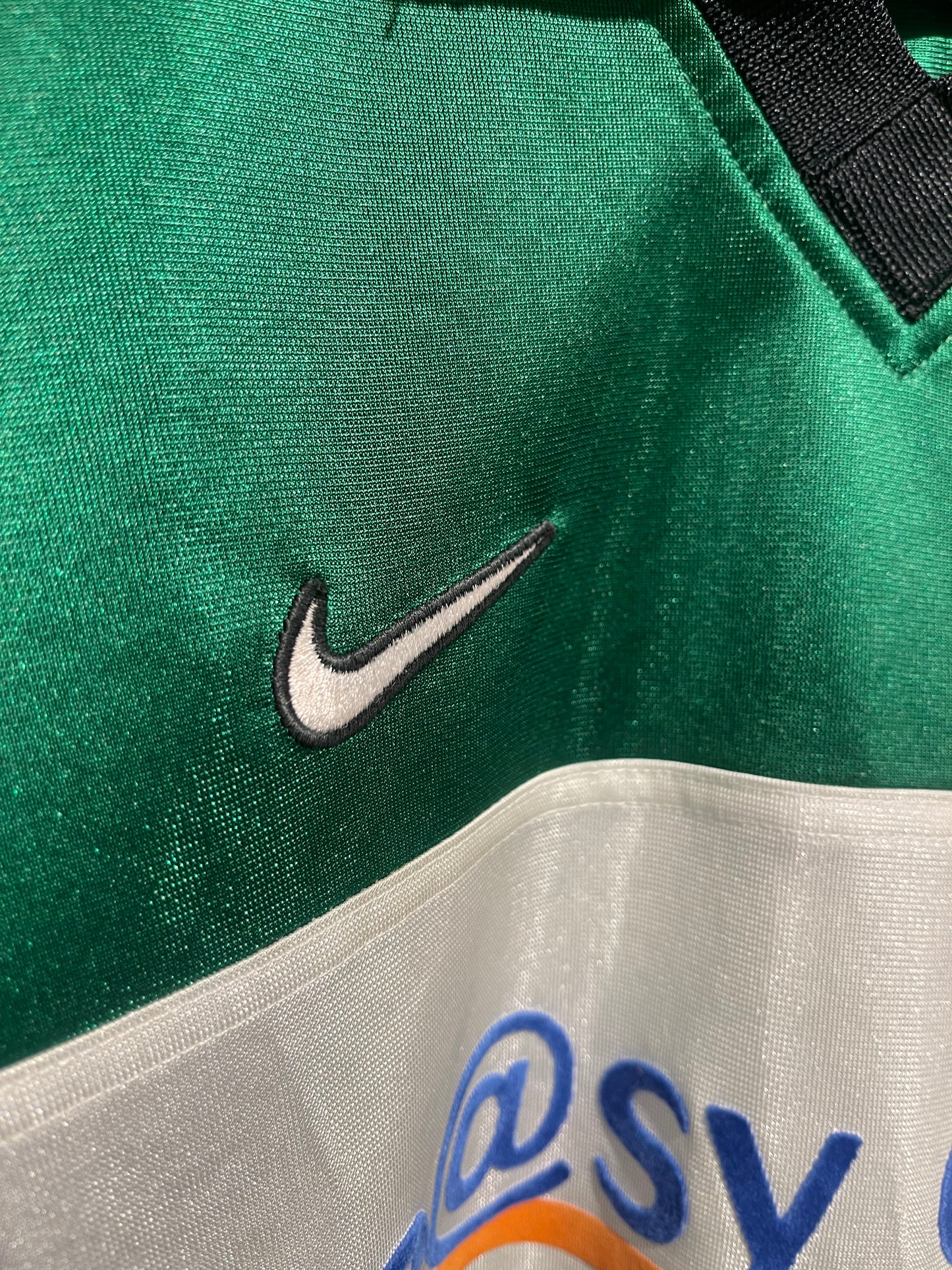 Greuther Fürth 2001/2002 Away Kit. #4 (XL)