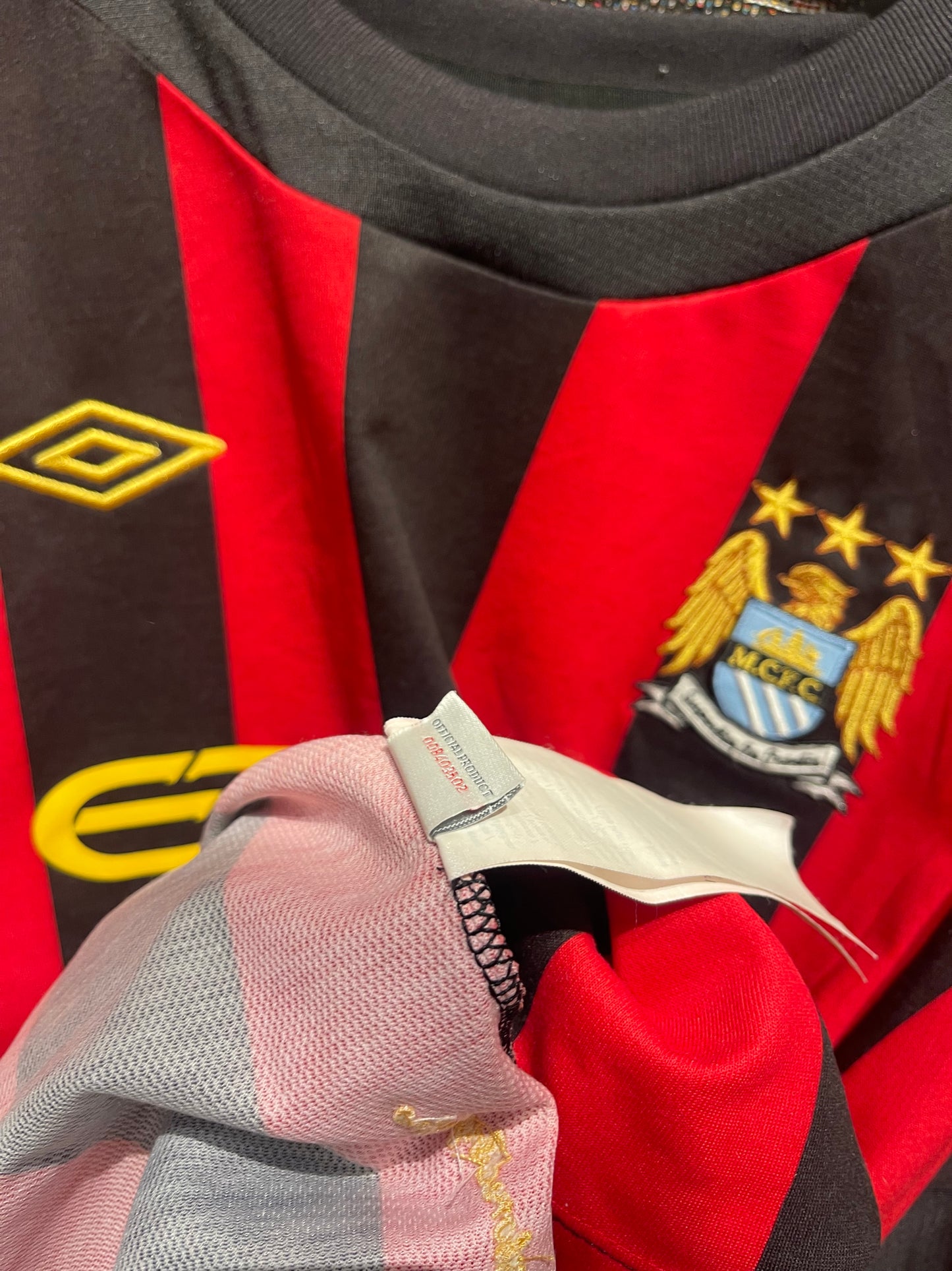 Manchester City 2011-12 Away Kit. #42 Yaya Touré. (XL)