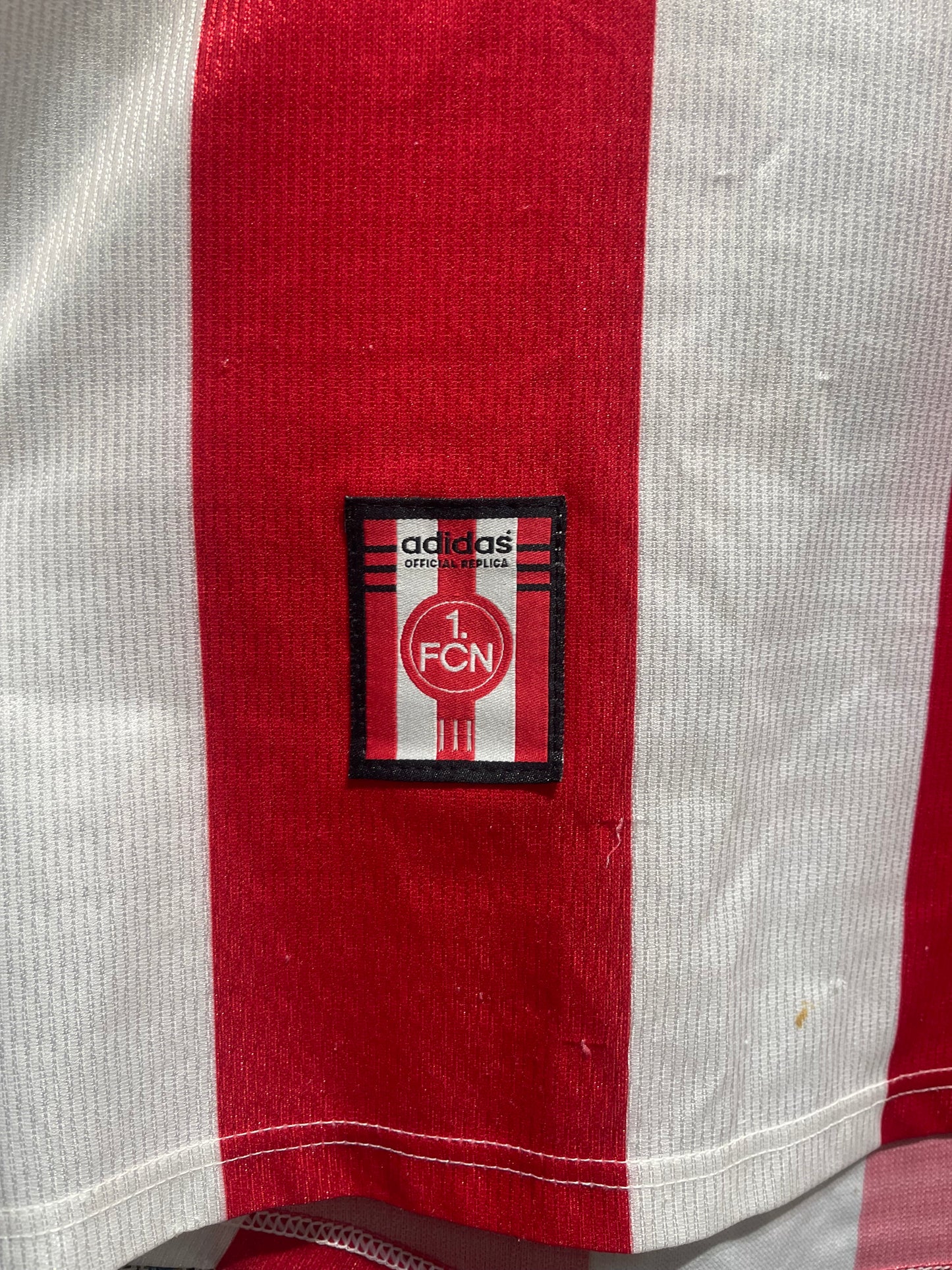1. FC Nürnberg 1998-00 Away Kit.(M) (Signed)