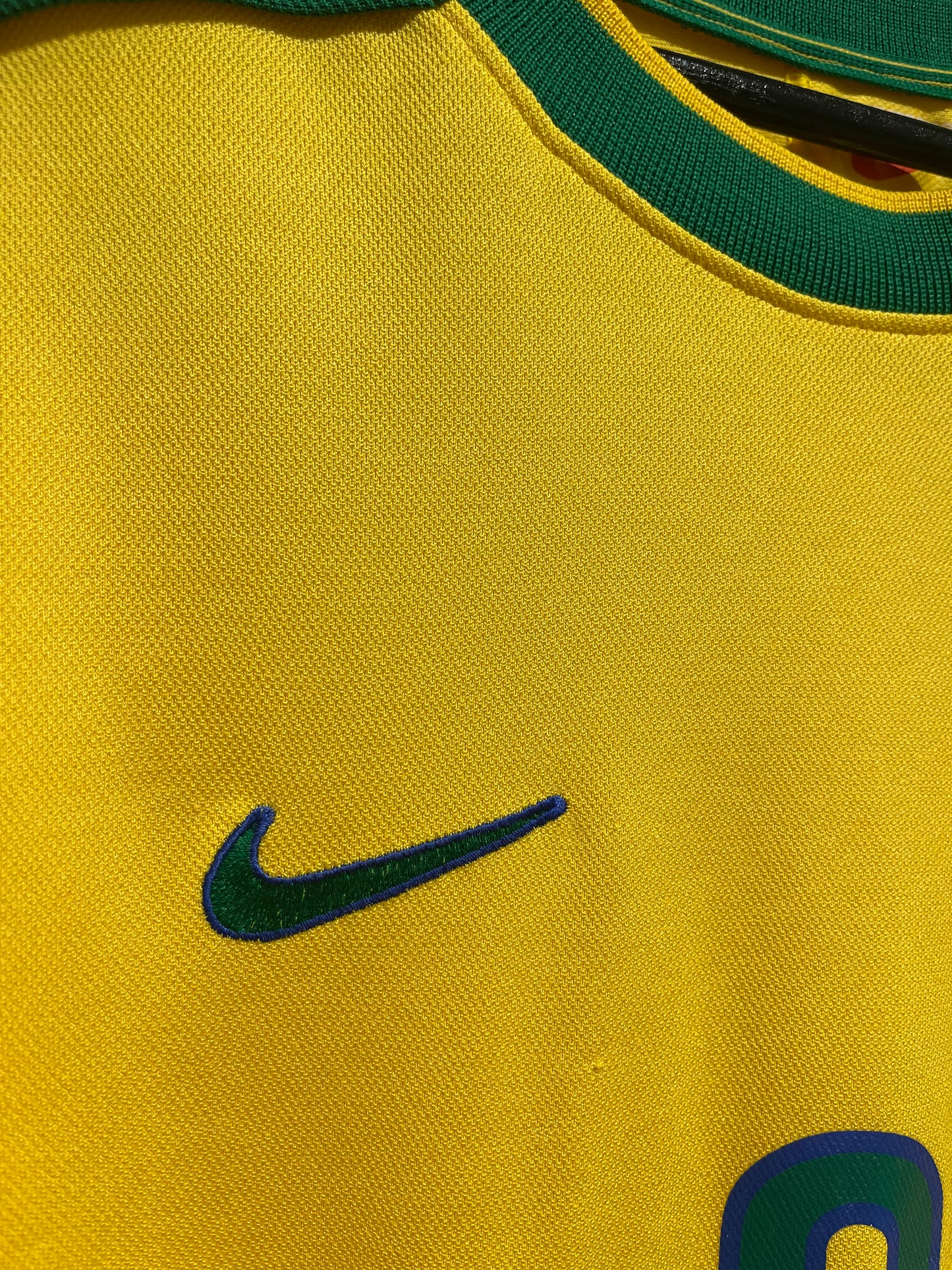 Brazil 1998 Home Kit. #9 Ronaldo. (XL)