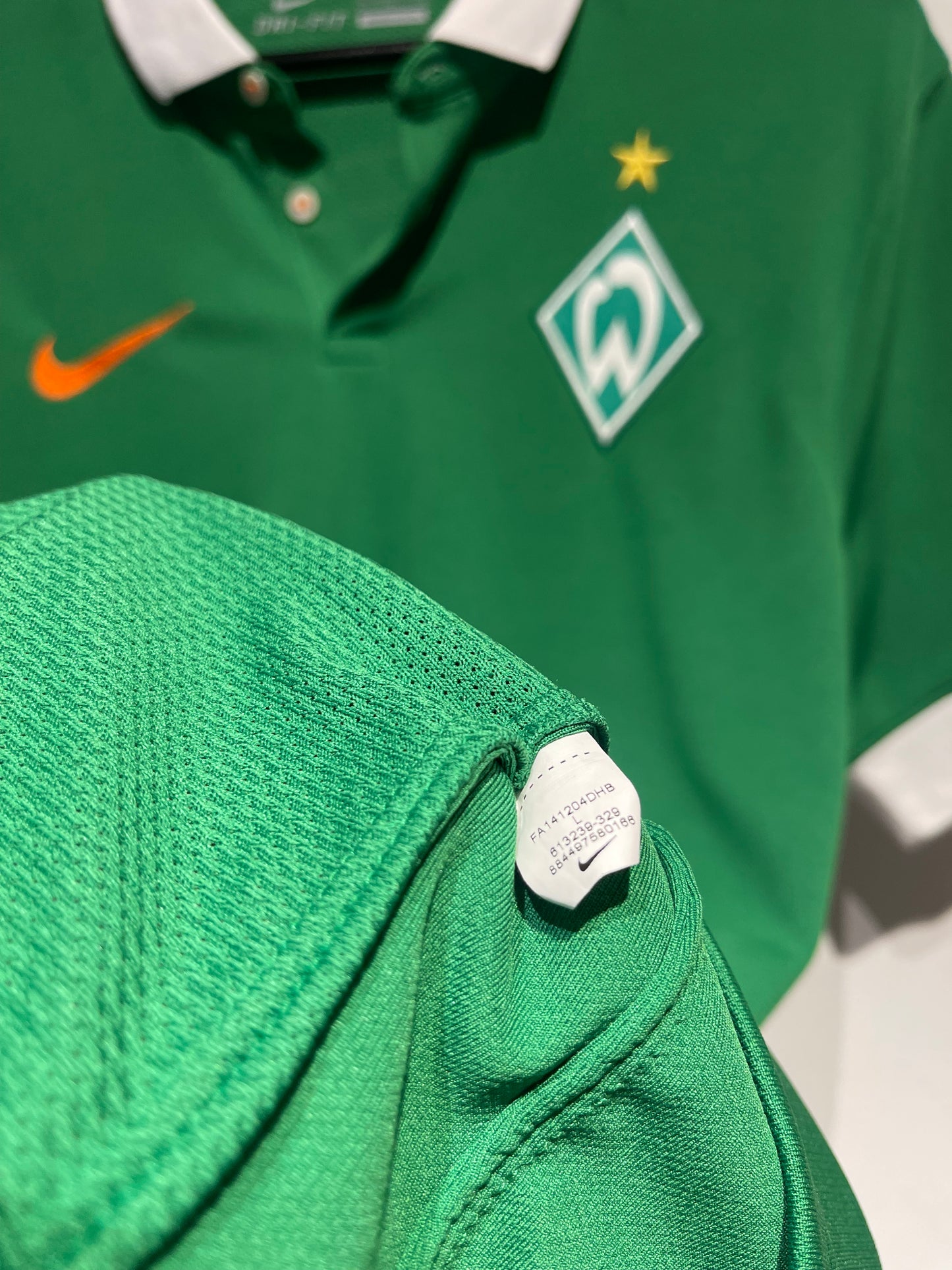 Werder Bremen 2014-15 Home Kit. (L)