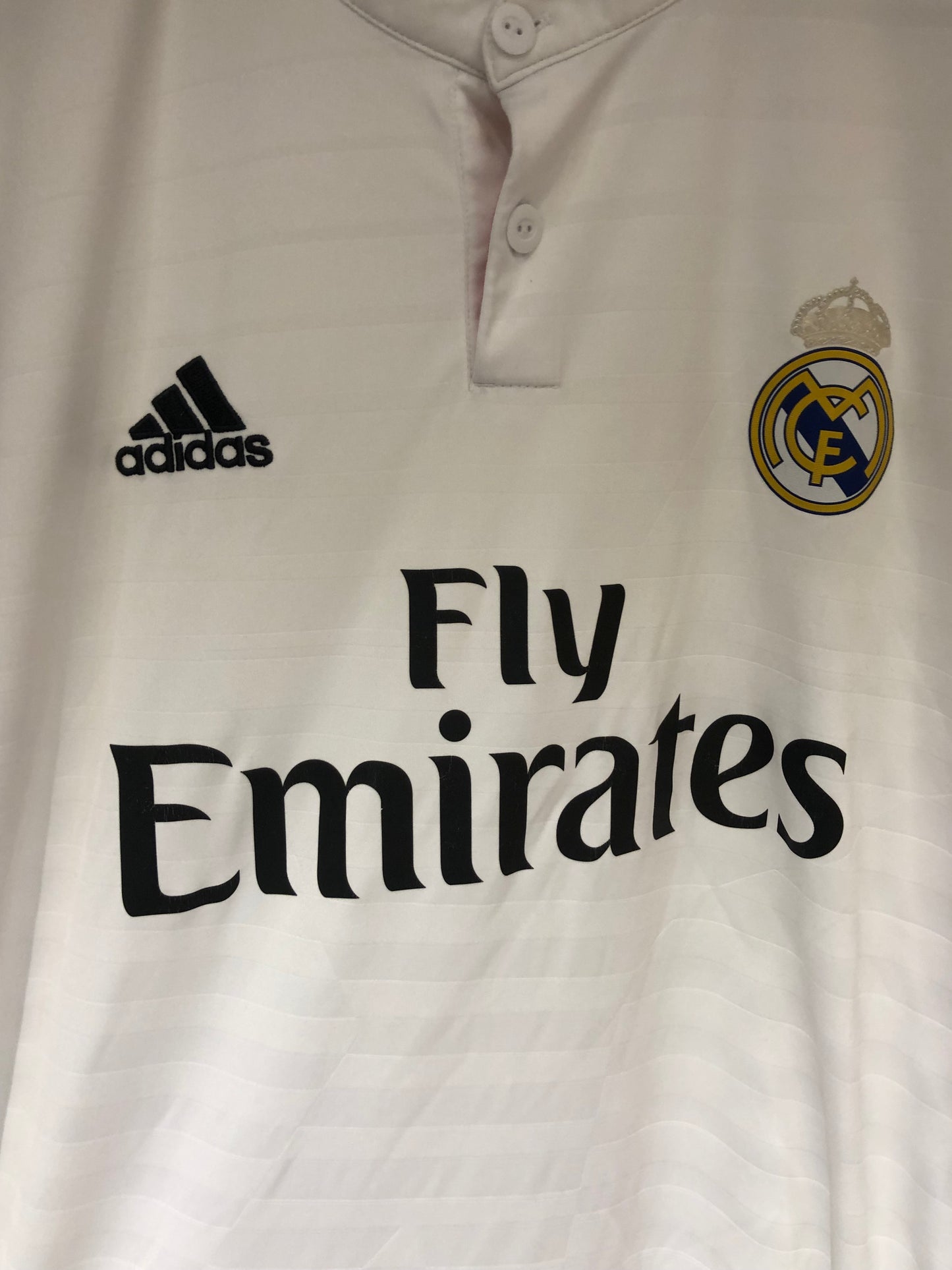 Real Madrid 2014-15 Home Kit. (L)