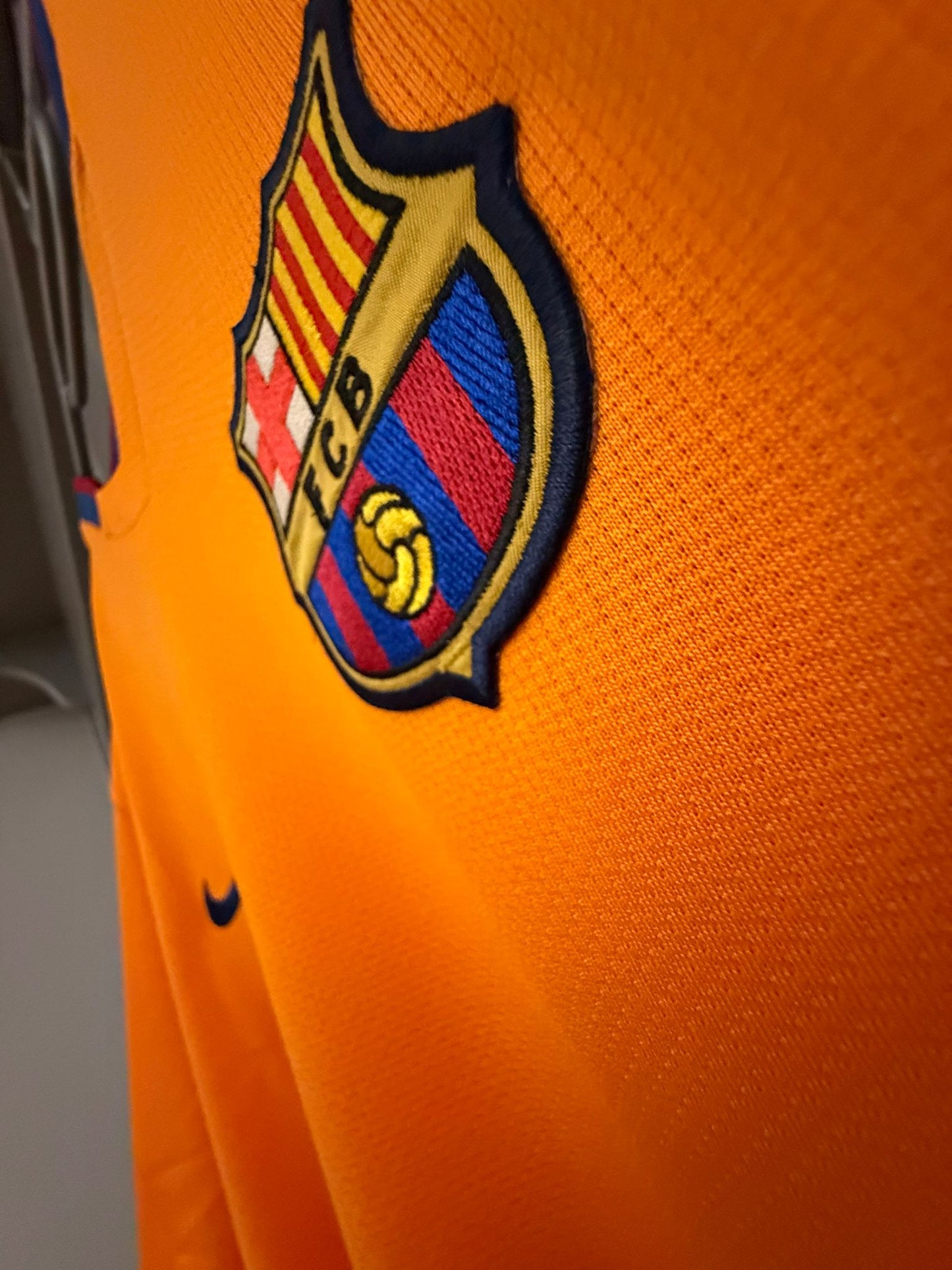 FC Barcelona 2006-07 Away Kit. #10 Ronaldinho (L)