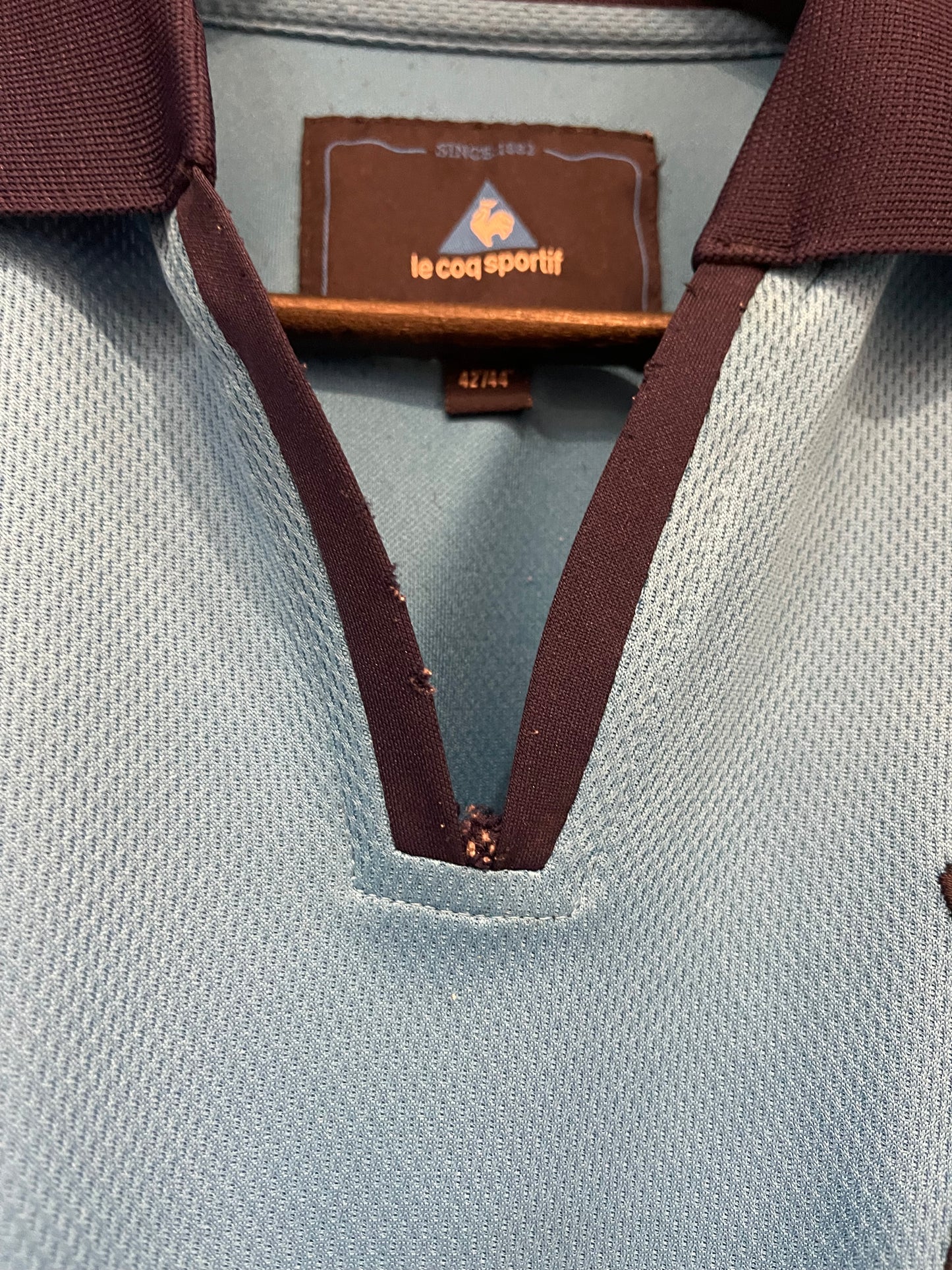 Manchester City 2001/02 Home Kit. (M).