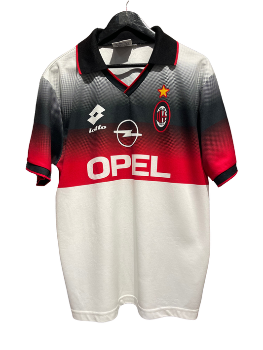 AC Milan 1996-97 Training Shirt. (L/XL)