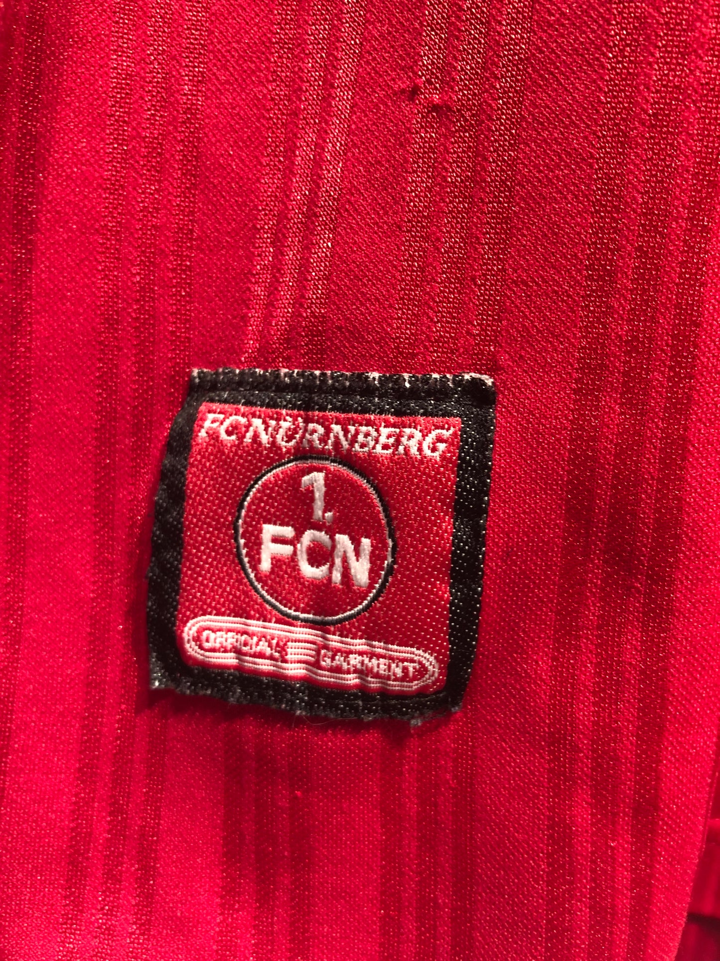 FC Nürnberg 1997-98 Home Kit. (L)