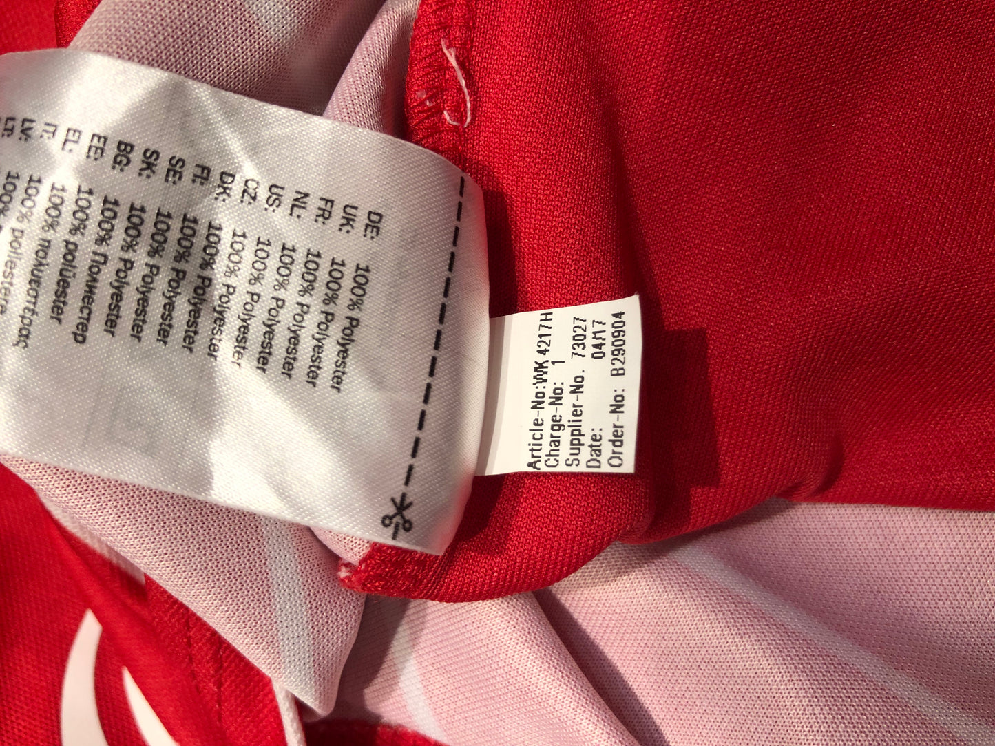 Würzburger Kickers 2017-18 Home Kit. Signed #4 Nikolau (L)