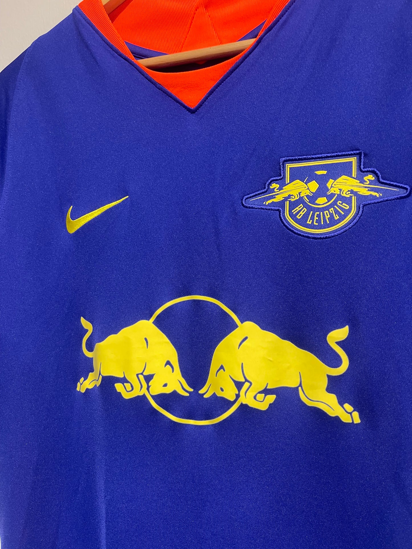 RB Leipzig 2020-21 Away Kit. (M)