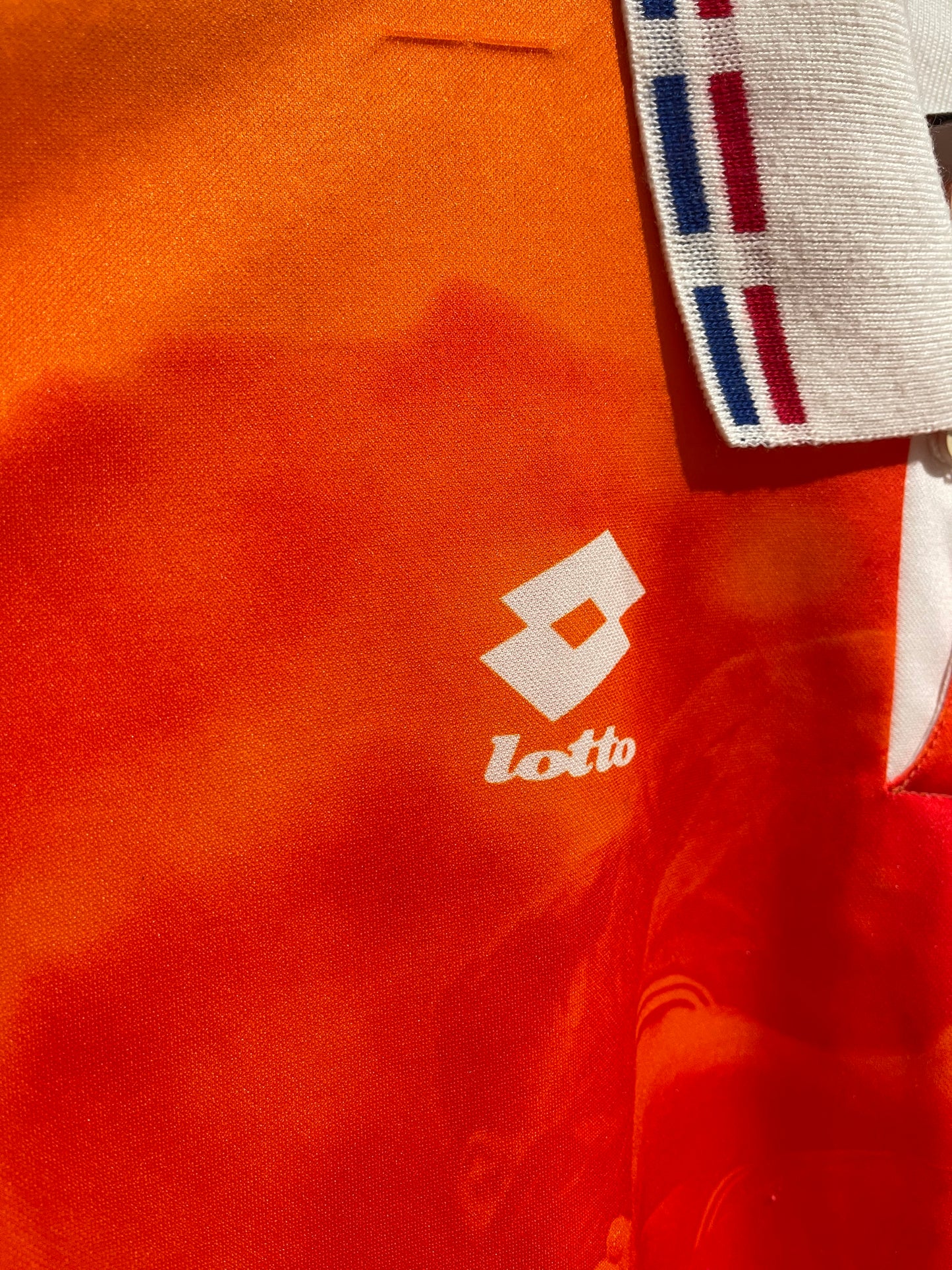 Netherlands 1996 Home Kit. (L)