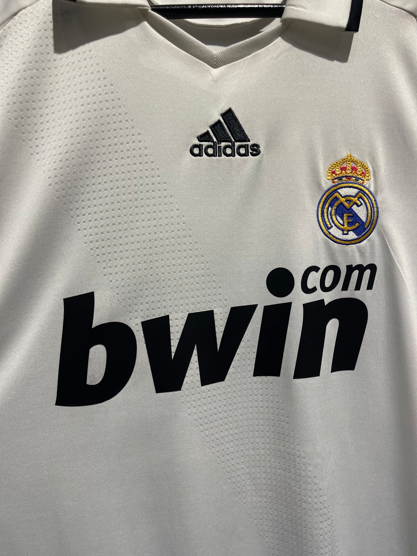 Real Madrid 2008-09 Home Kit. #7 Raul. (M)