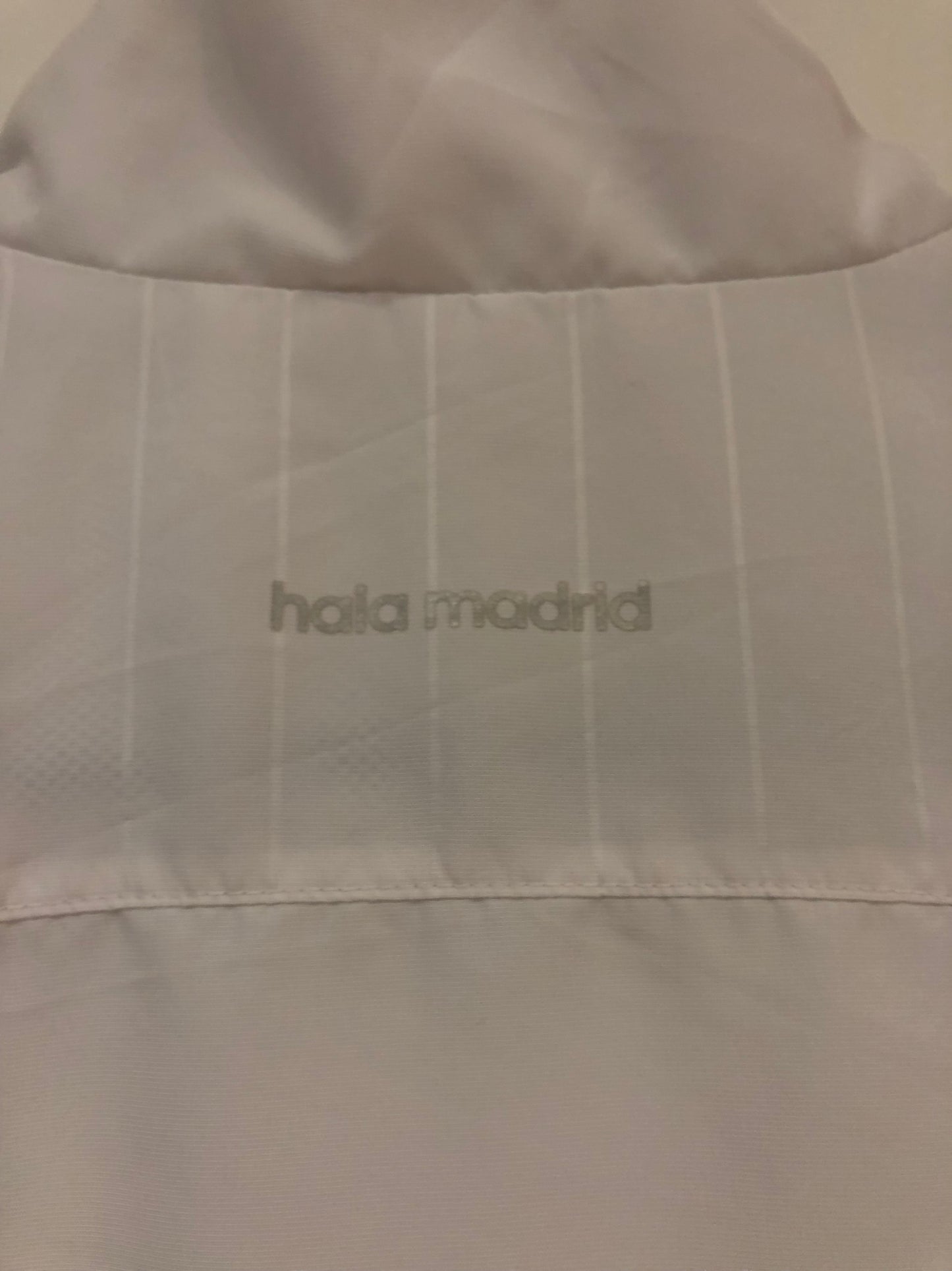 Real Madrid 2015-16 Track Jacket. (176 Kids)