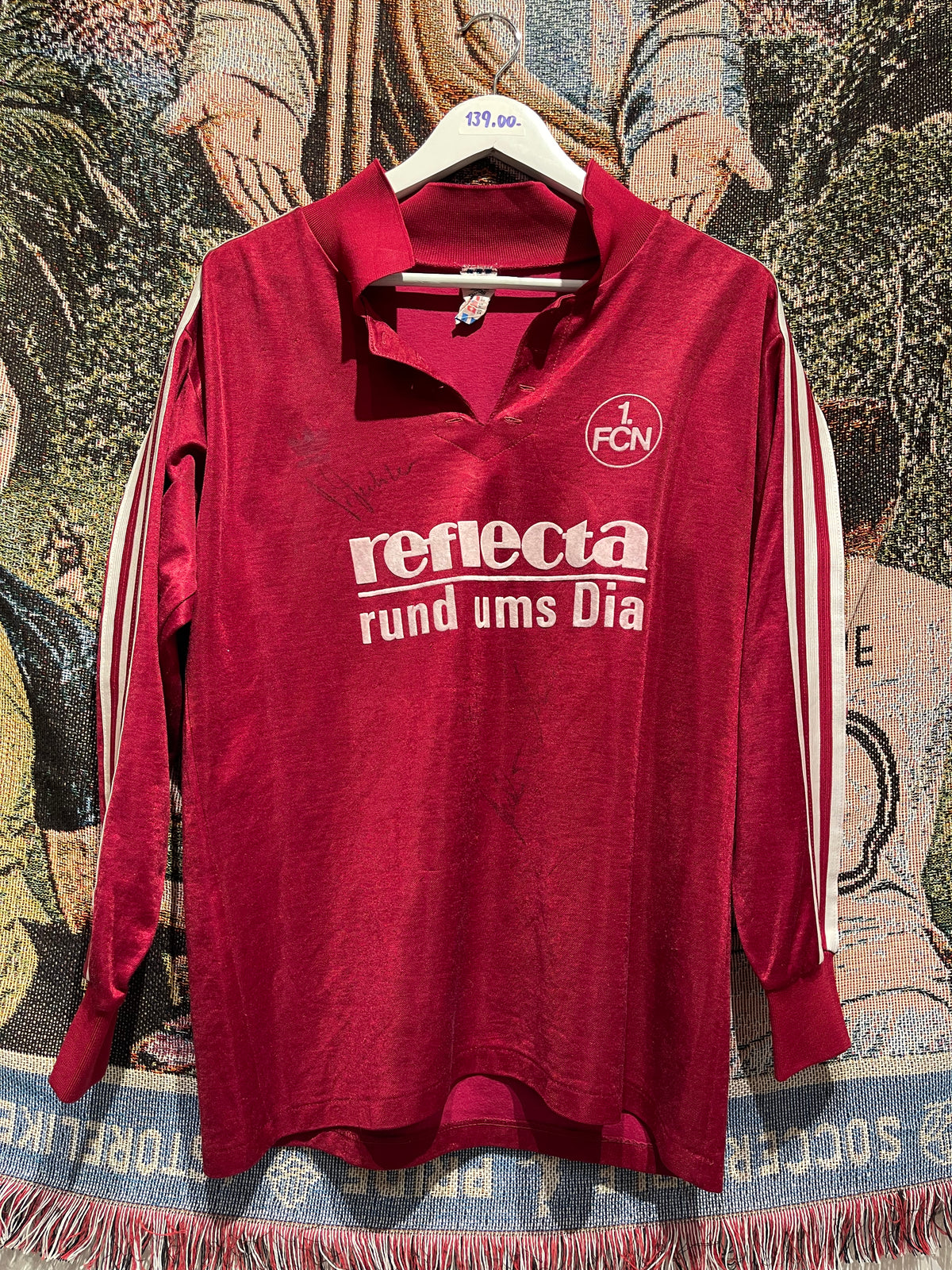 1. FC Nürnberg 1990-91 Home Kit. (M)(signed).